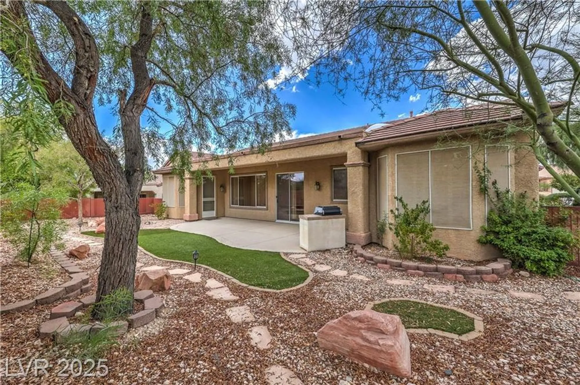 Property Slideshow image 26 of 35 | 2563 collinsville dr, Henderson, NV, 89052