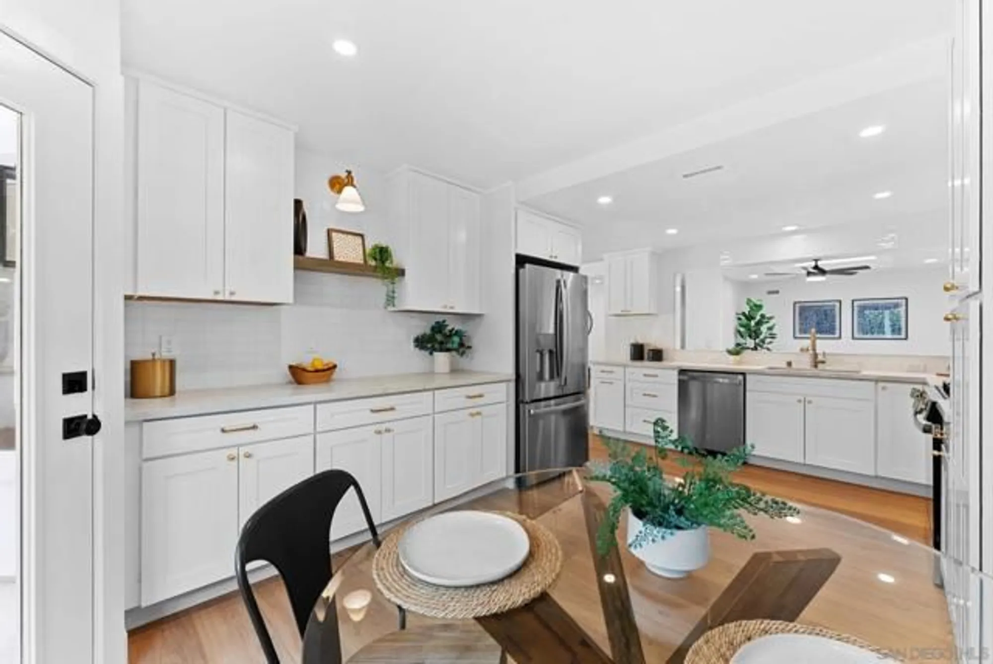 Property Slideshow image 11 of 24 | 4695 adra way, Oceanside, CA, 92056