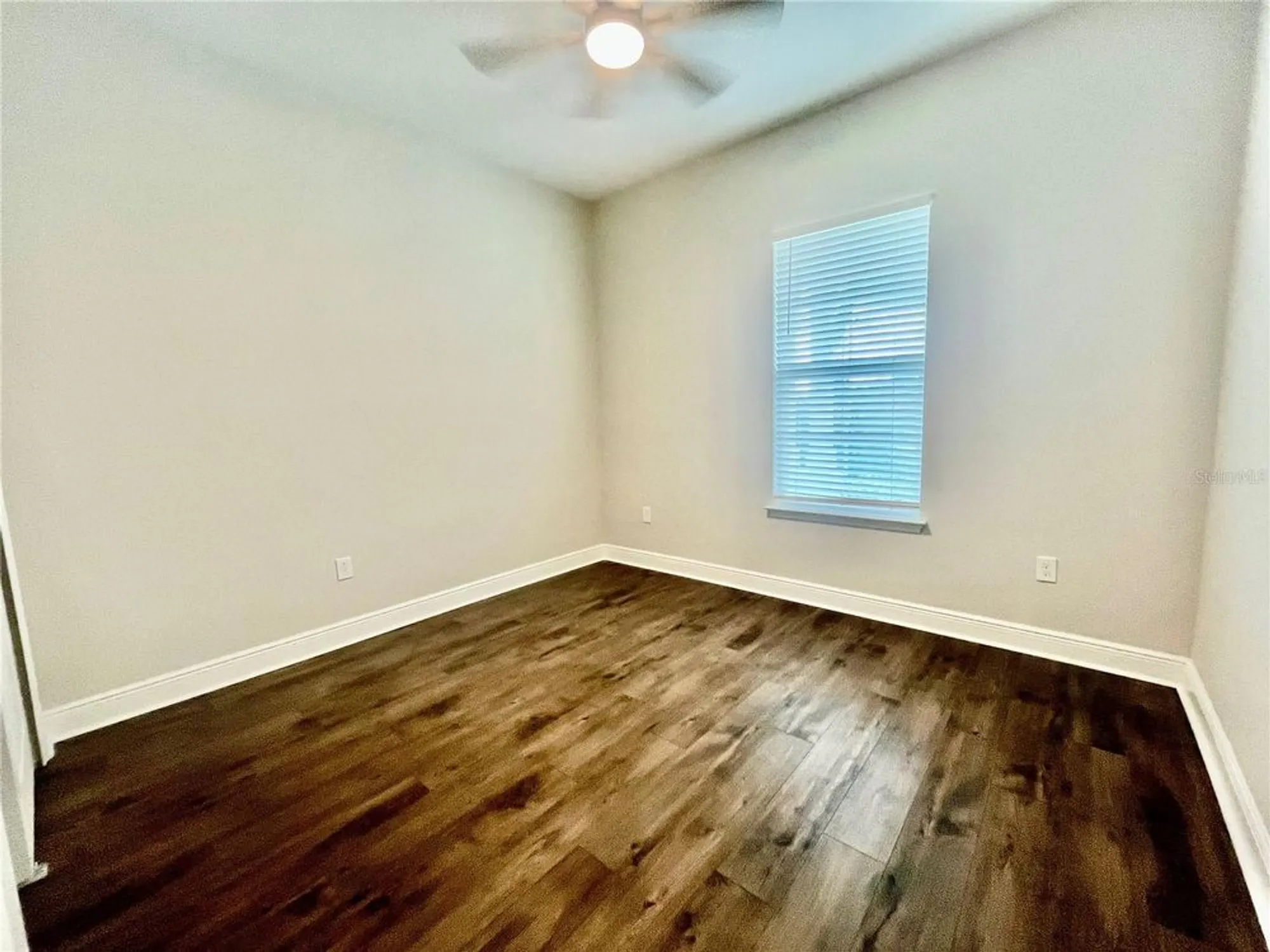 Property Slideshow image 14 of 38 | 1598 whitewood ct, Kissimmee, FL, 34747