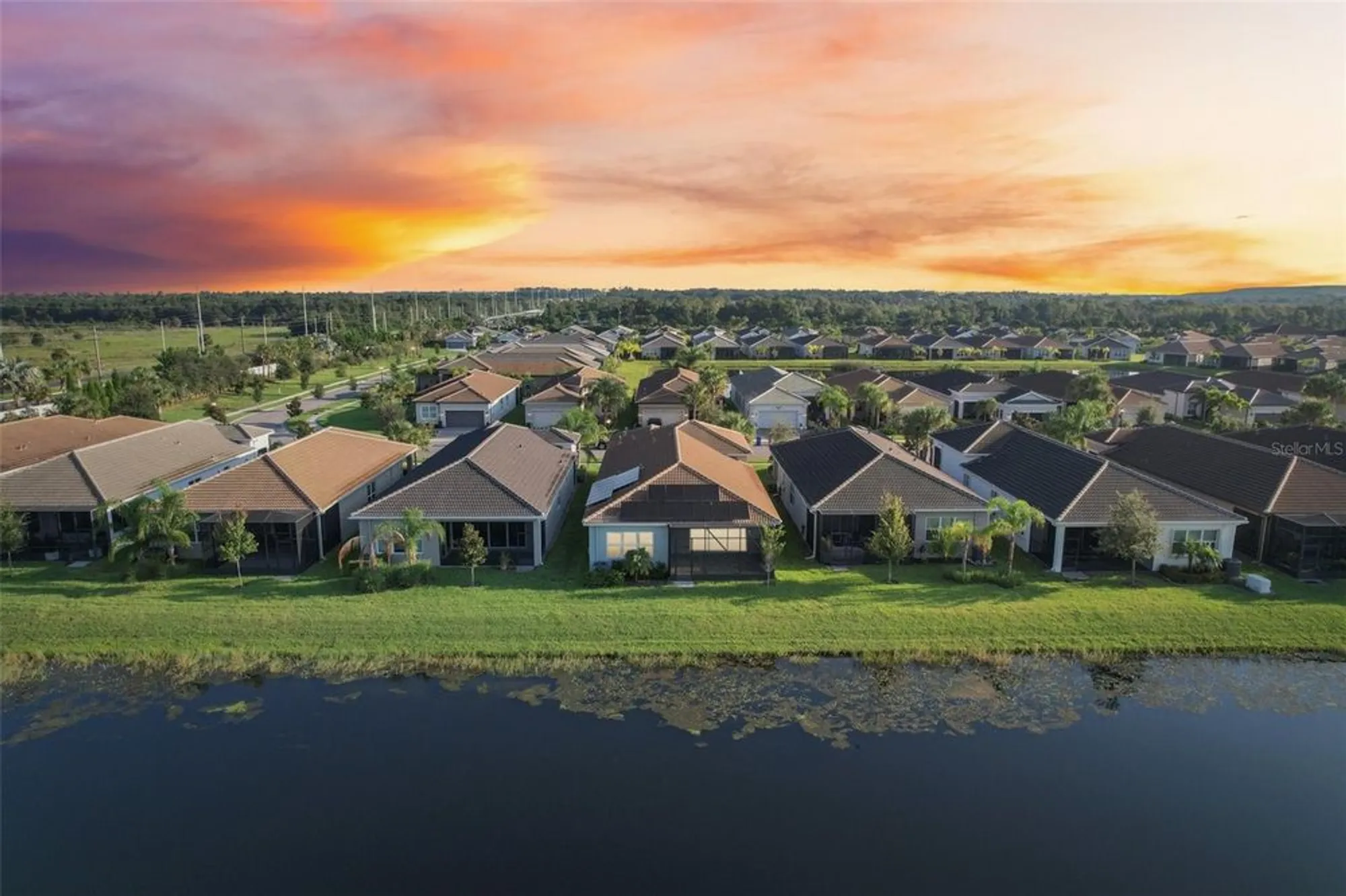 Property Slideshow image 39 of 50 | 4838 sevilla shores dr, Wimauma, FL, 33598