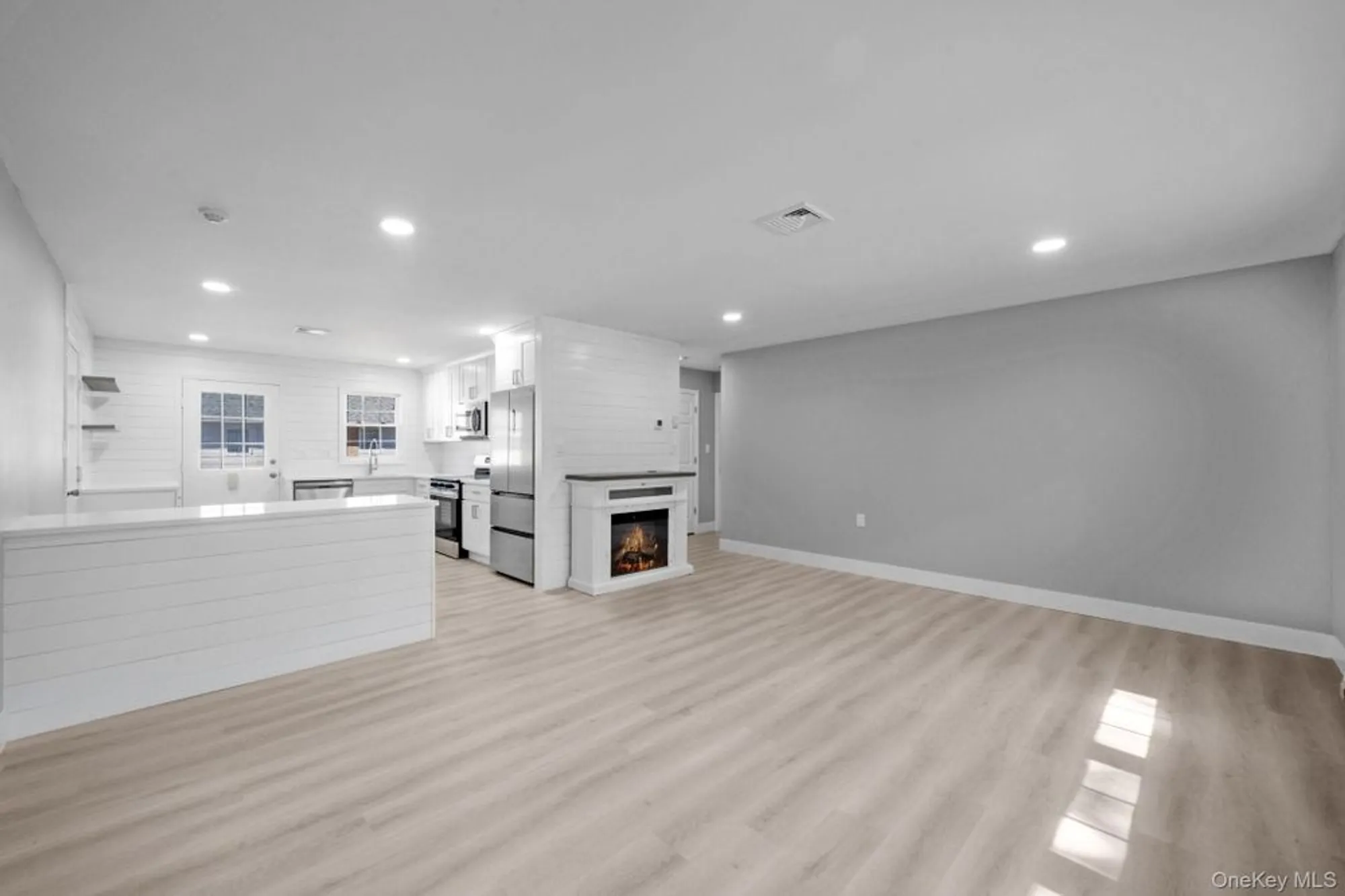 Property Slideshow image 15 of 37 | 269 berwick ct b, Ridge, NY, 11961