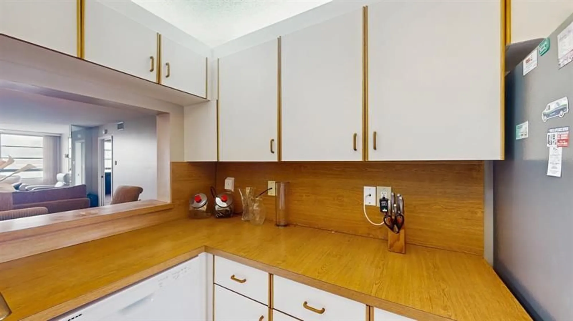 Property Slideshow image 16 of 27 | 10352 e clairmont cir 311, Tamarac, FL, 33321