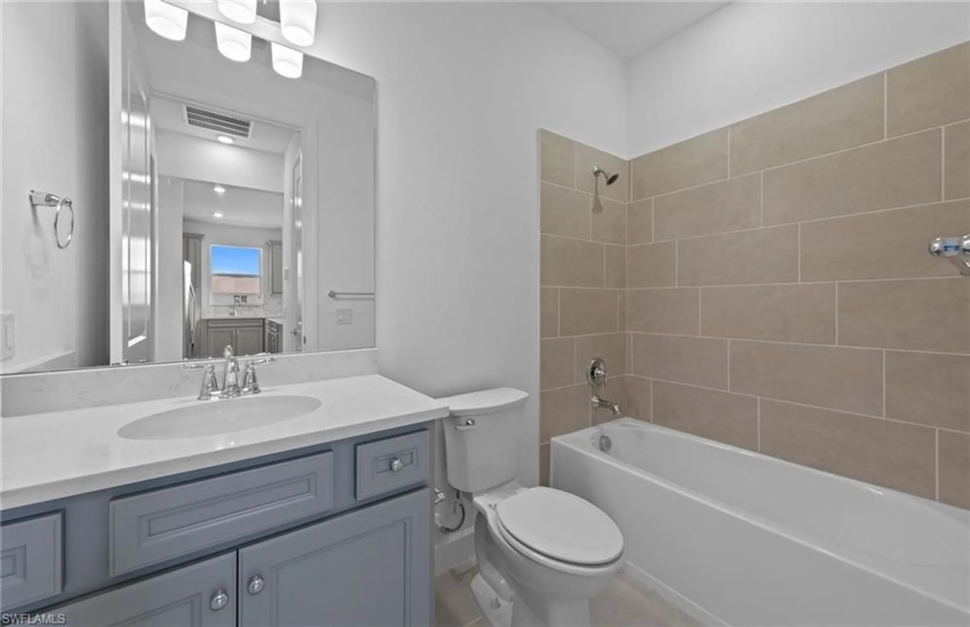 Property Slideshow image 16 of 29 | 12661 pyrite ct, Alva, FL, 33920