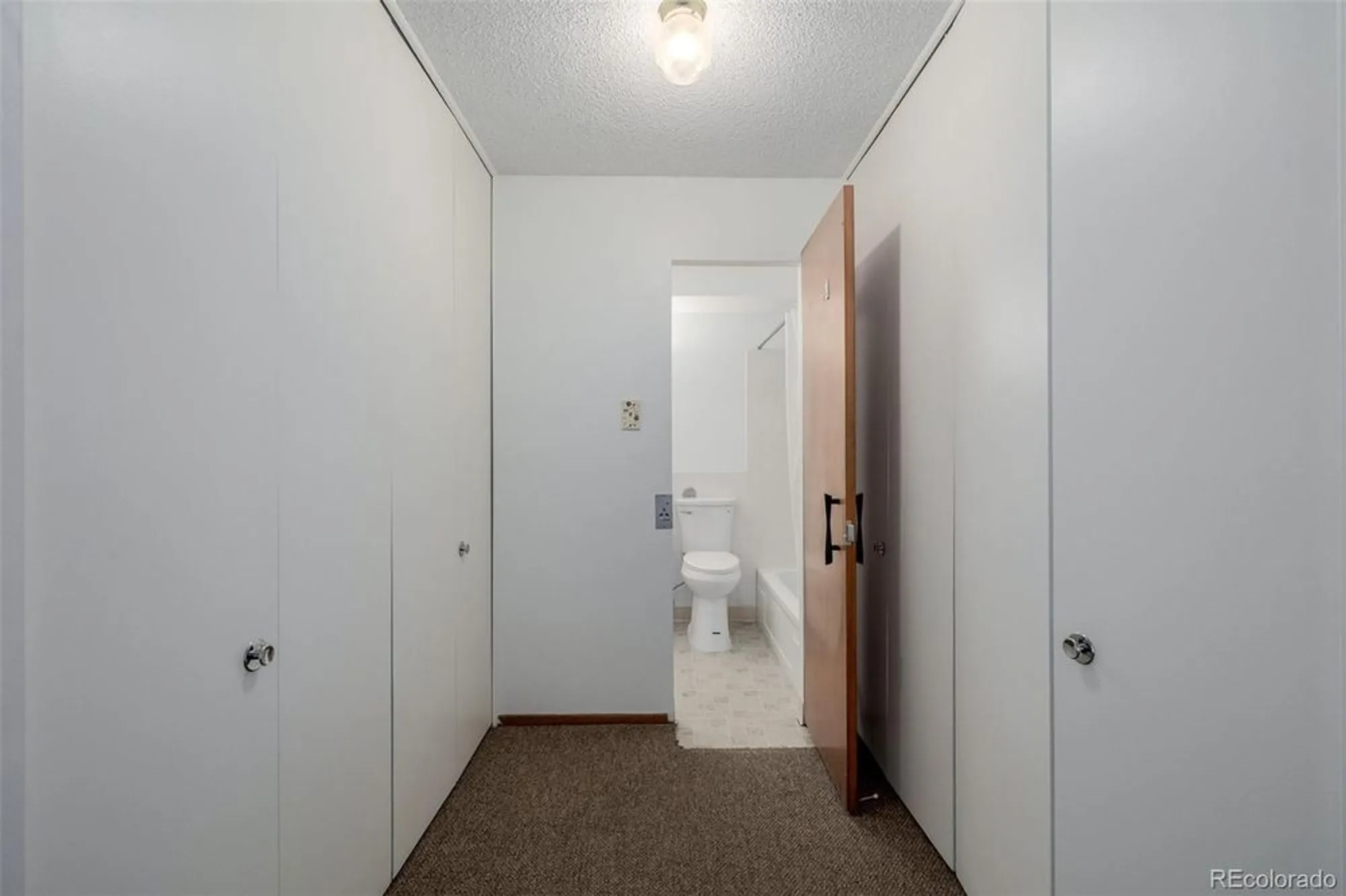 Property Slideshow image 14 of 50 | 9340 e center ave apt 8a, Denver, CO, 80247