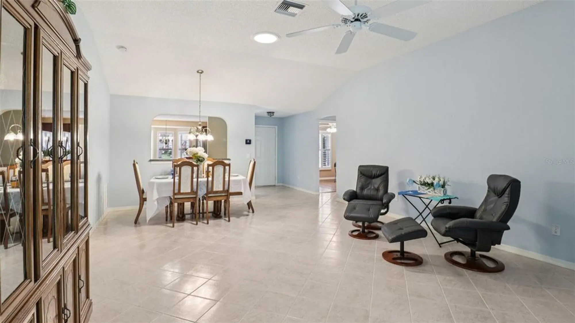 Property Slideshow image 8 of 43 | 916 pasadena way, The Villages, FL, 32159