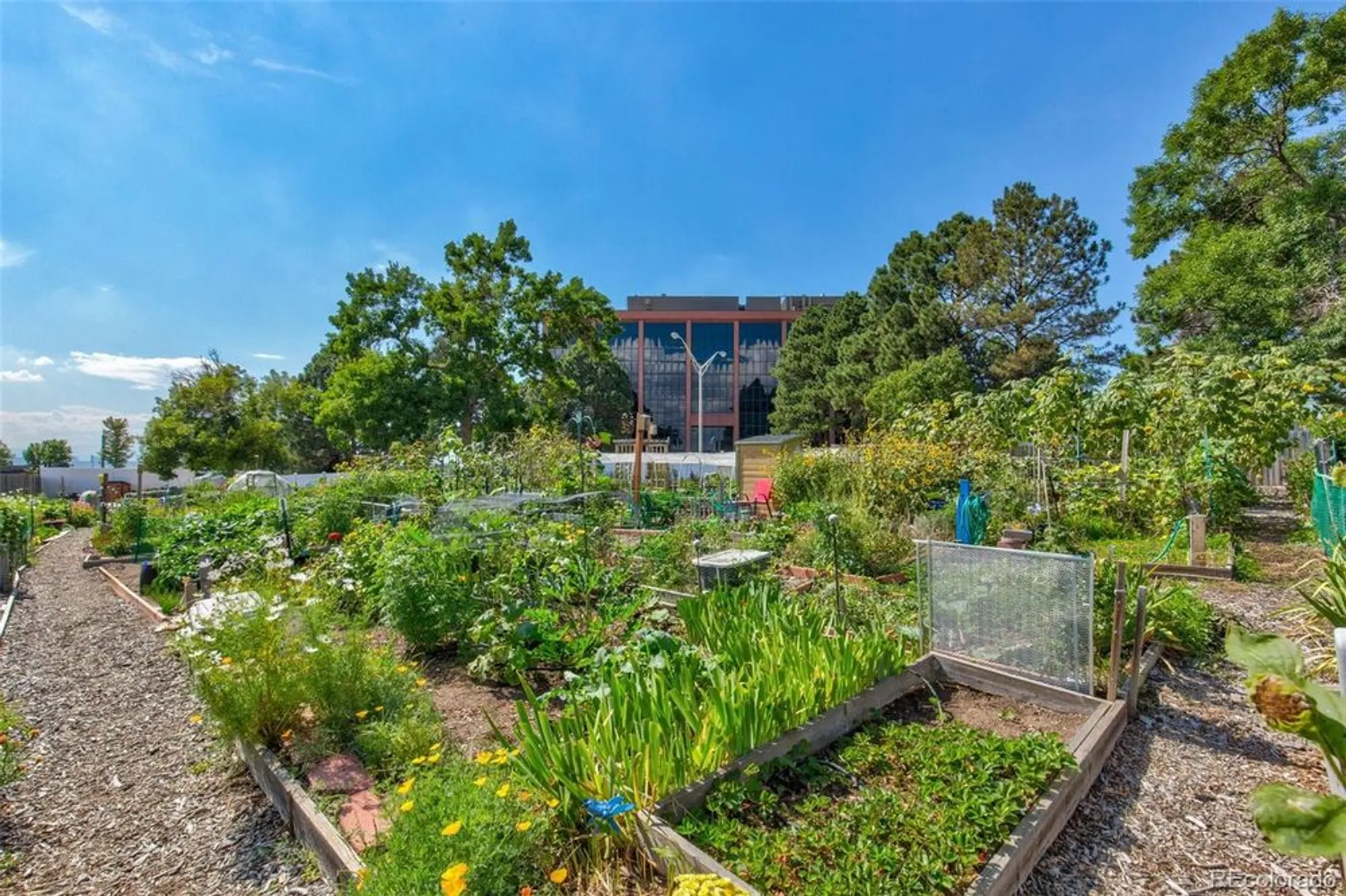 Property Slideshow image 43 of 44 | 13952 e marina dr apt 102, Aurora, CO, 80014