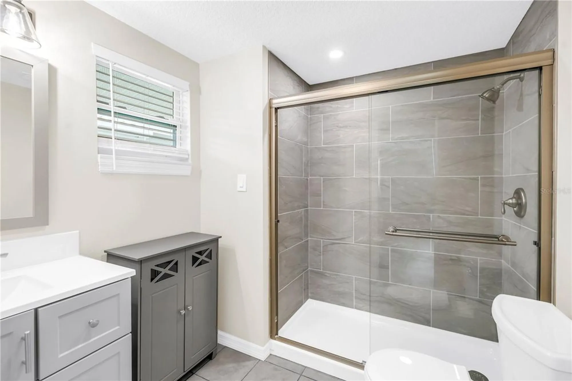 Property Slideshow image 21 of 28 | 728 caribbean cir 25, Venice, FL, 34293