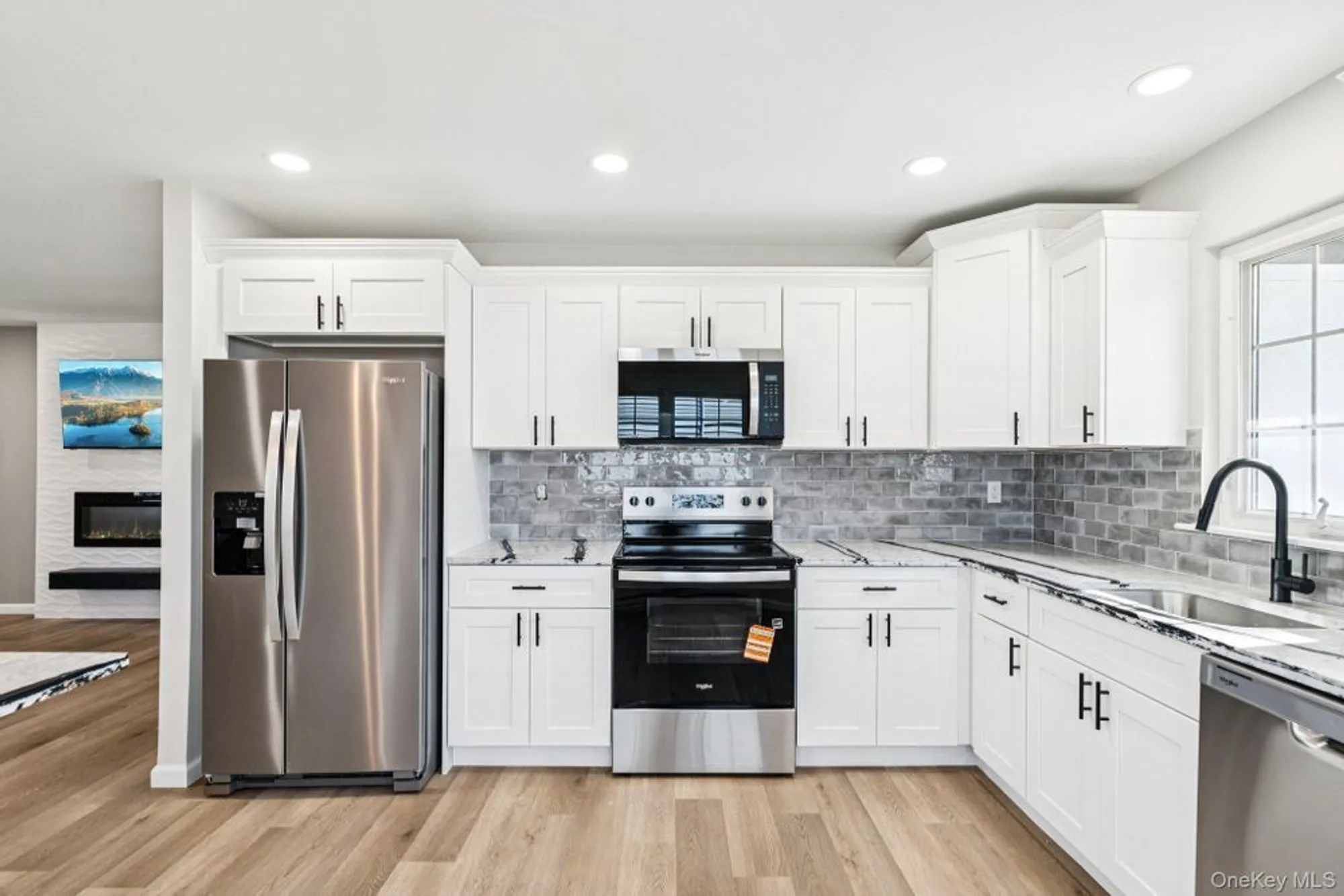 Property Slideshow image 13 of 26 | 195 canterbury dr, Ridge, NY, 11961