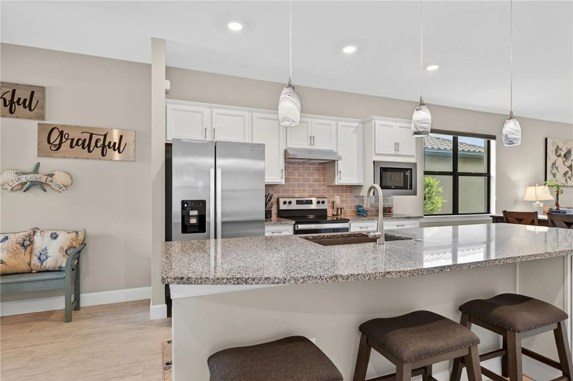 Property Slideshow image 12 of 82 | 2592 brassica dr, North Port, FL, 34289