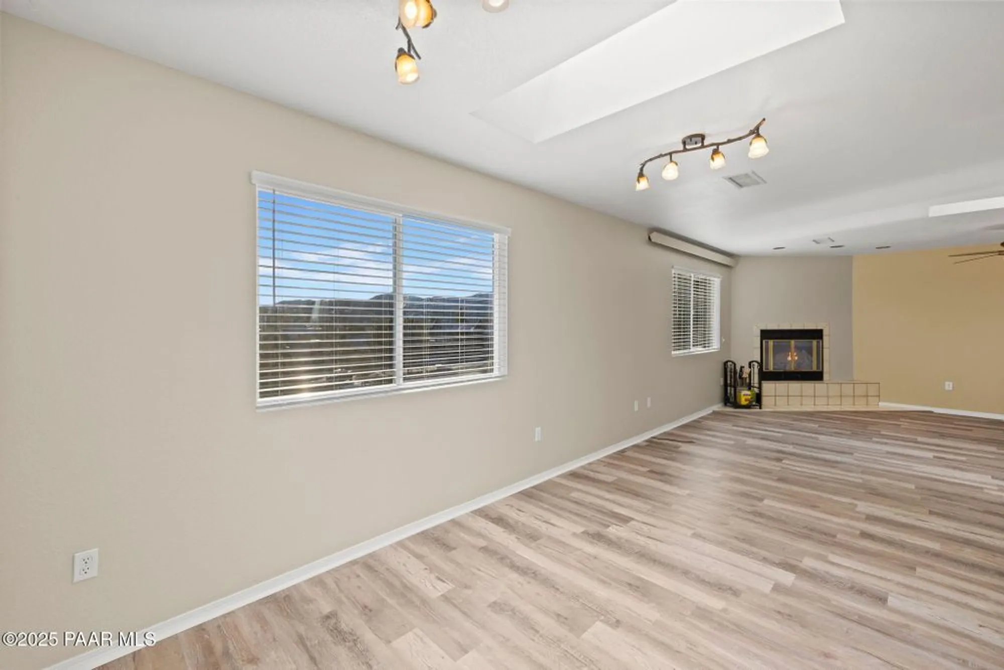 Property Slideshow image 13 of 77 | 4921 summit cir, Prescott, AZ, 86301