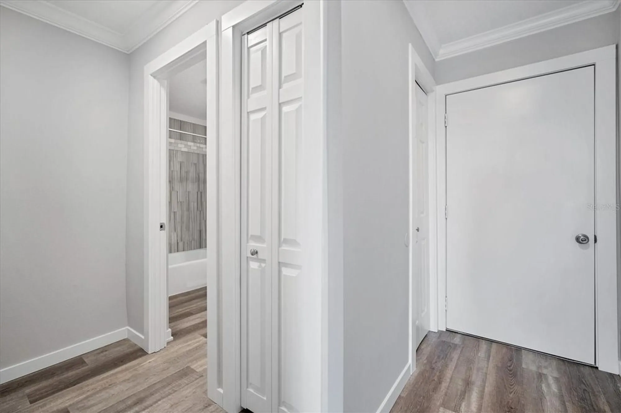 Property Slideshow image 21 of 33 | 3661 lake bayshore dr # 507j, Bradenton, FL, 34205