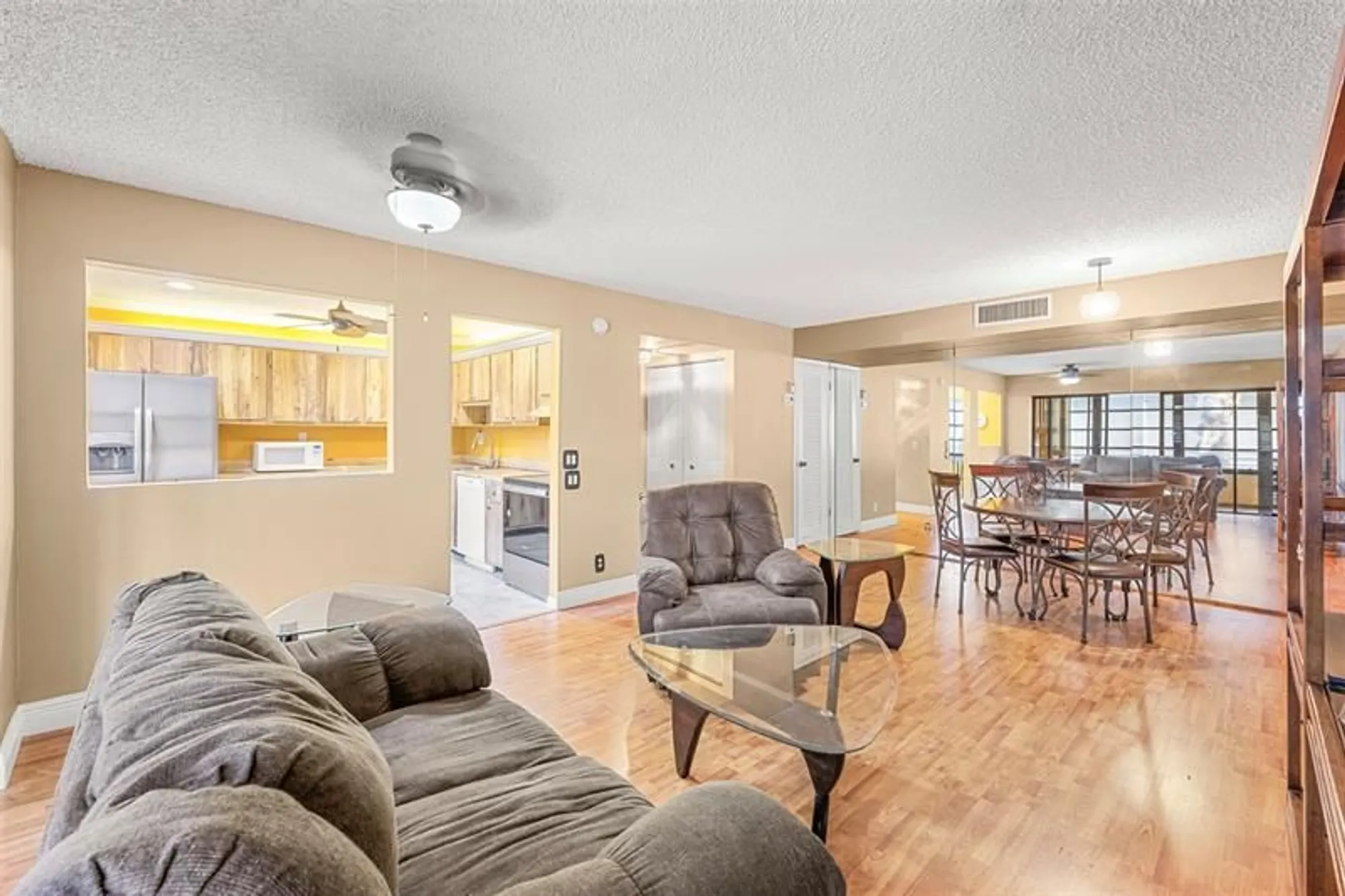 Property Slideshow image 6 of 10 | 94 capri b b, Delray Beach, FL, 33484