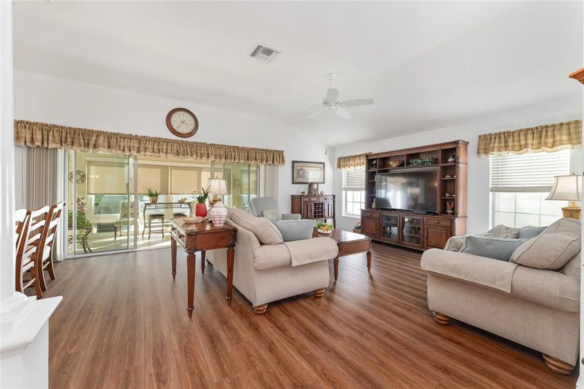Property Slideshow image 12 of 44 | 2053 beecher path, The Villages, FL, 32162