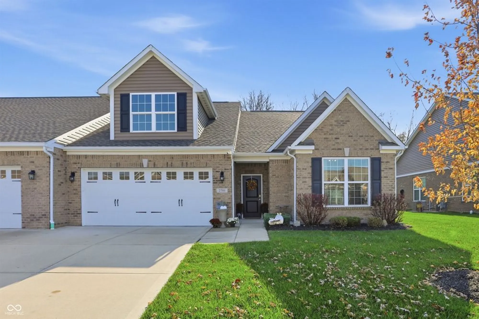 Property Slideshow image 1 of 49 | 2701 byerly pl, Greenwood, IN, 46143