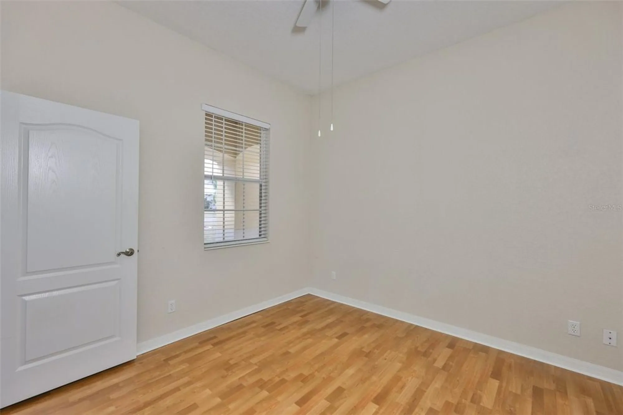 Property Slideshow image 23 of 40 | 840 king leon way, Sun City Center, FL, 33573