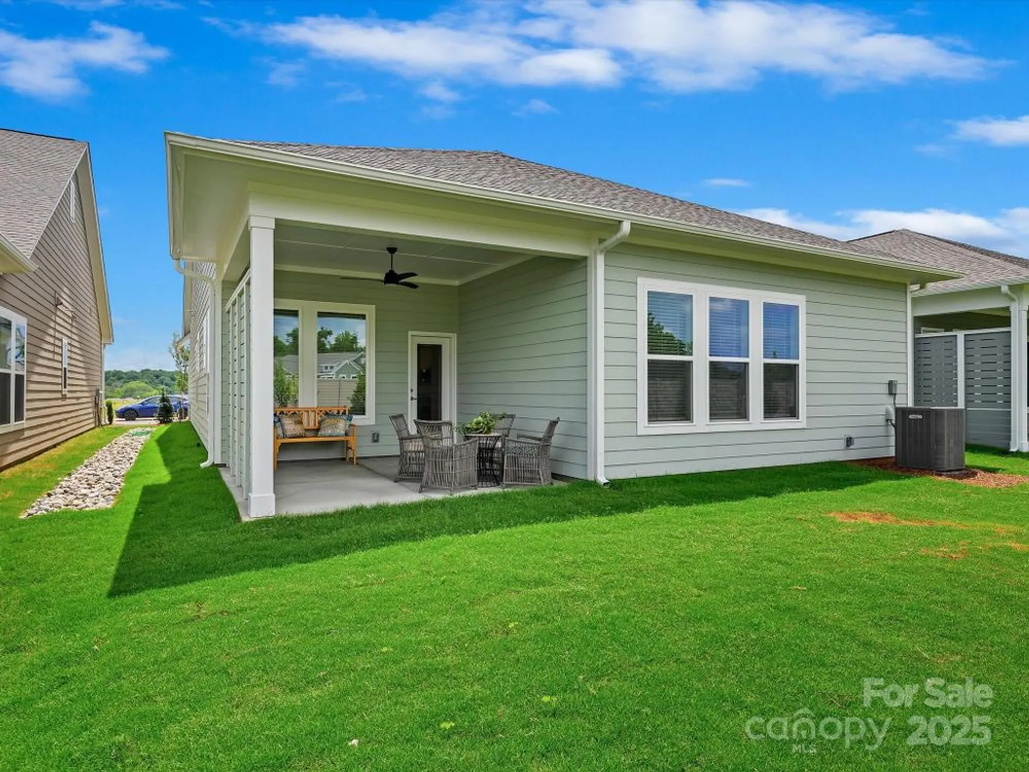 Property Slideshow image 25 of 28 | 1334 idyllic ln, Waxhaw, NC, 28173