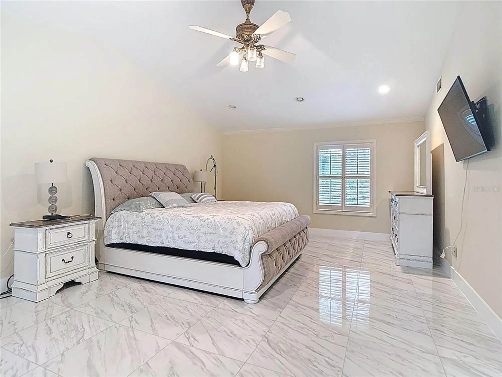 Property Slideshow image 12 of 33 | 2130 sw 37th street rd, Ocala, FL, 34471