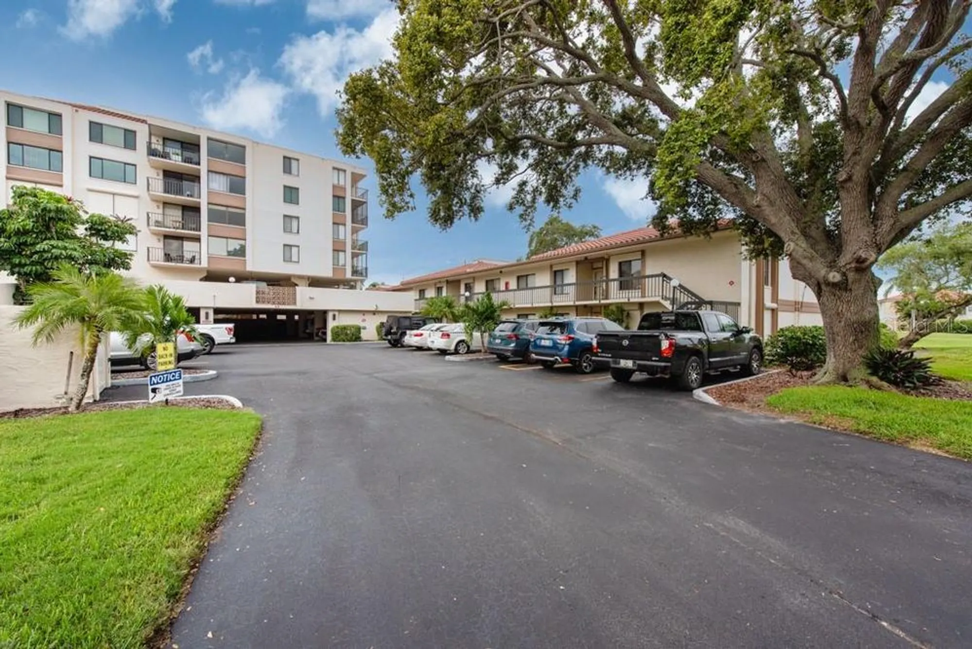 Property Slideshow image 30 of 45 | 6219 palma del mar blvd s apt 114, St Petersburg, FL, 33715