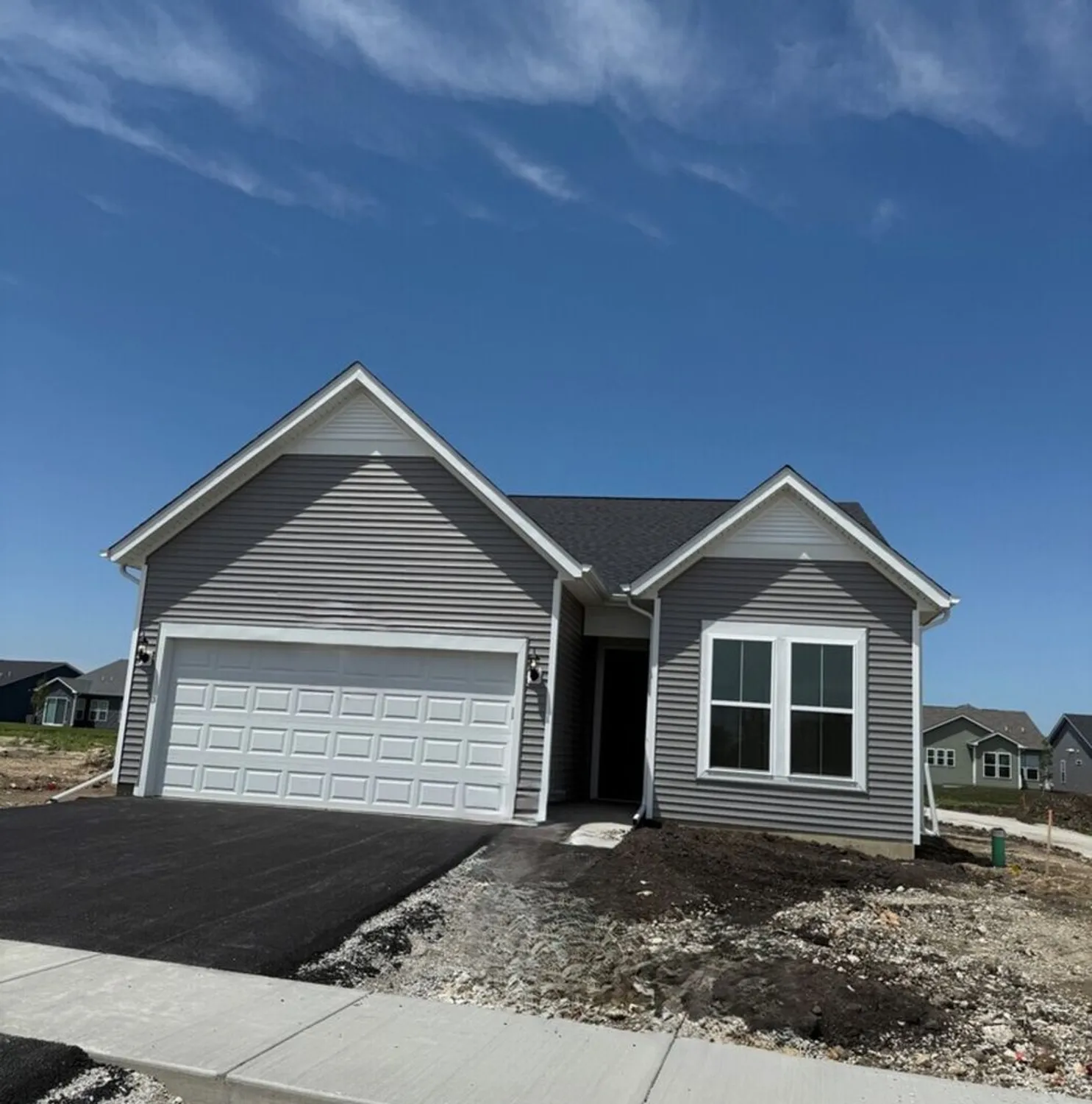 Property Slideshow image 1 of 11 | 3302 wildlight rd, Aurora, IL, 60503