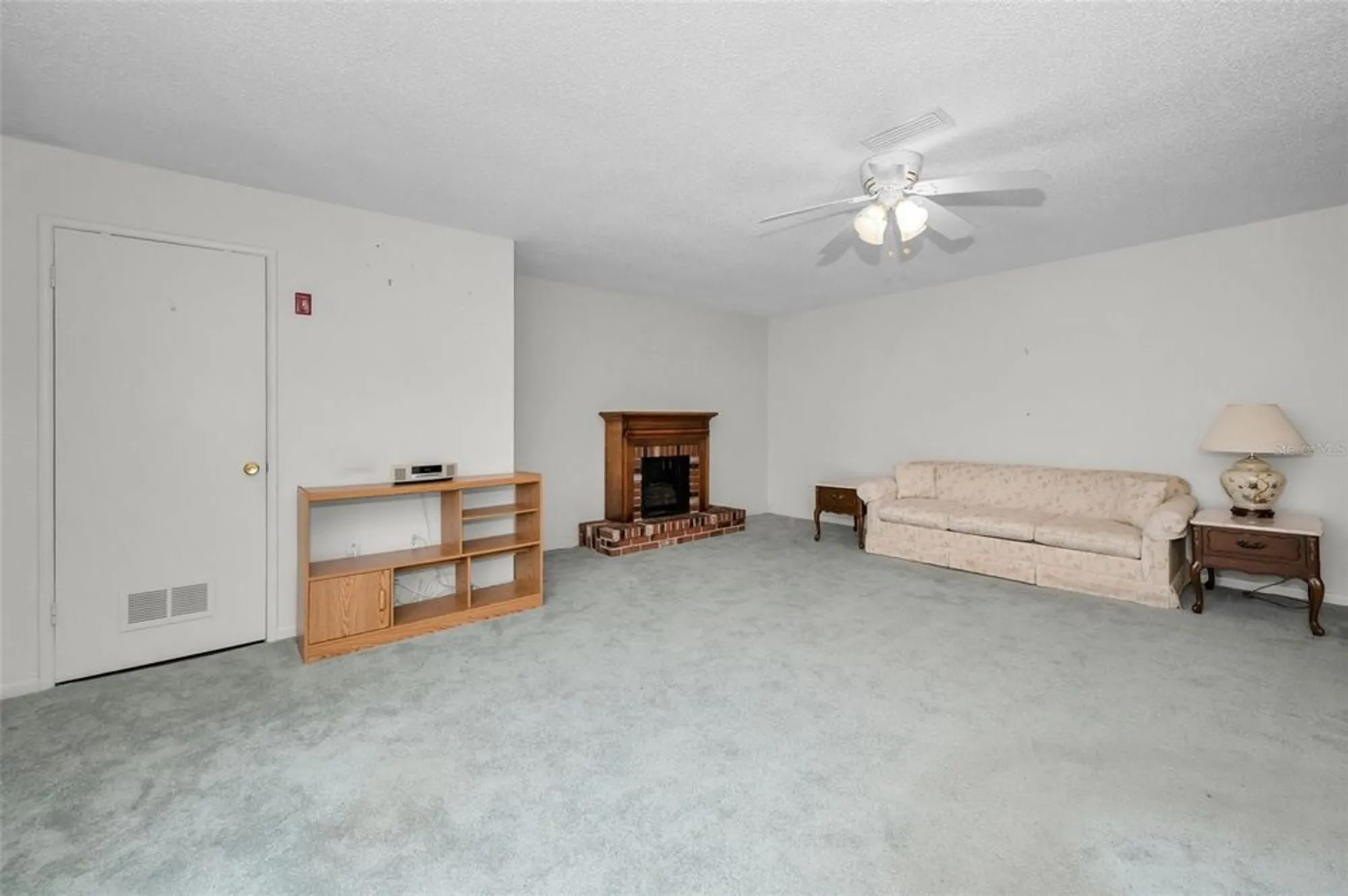 Property Slideshow image 17 of 84 | 5501 80th st n unit 405, St Petersburg, FL, 33709