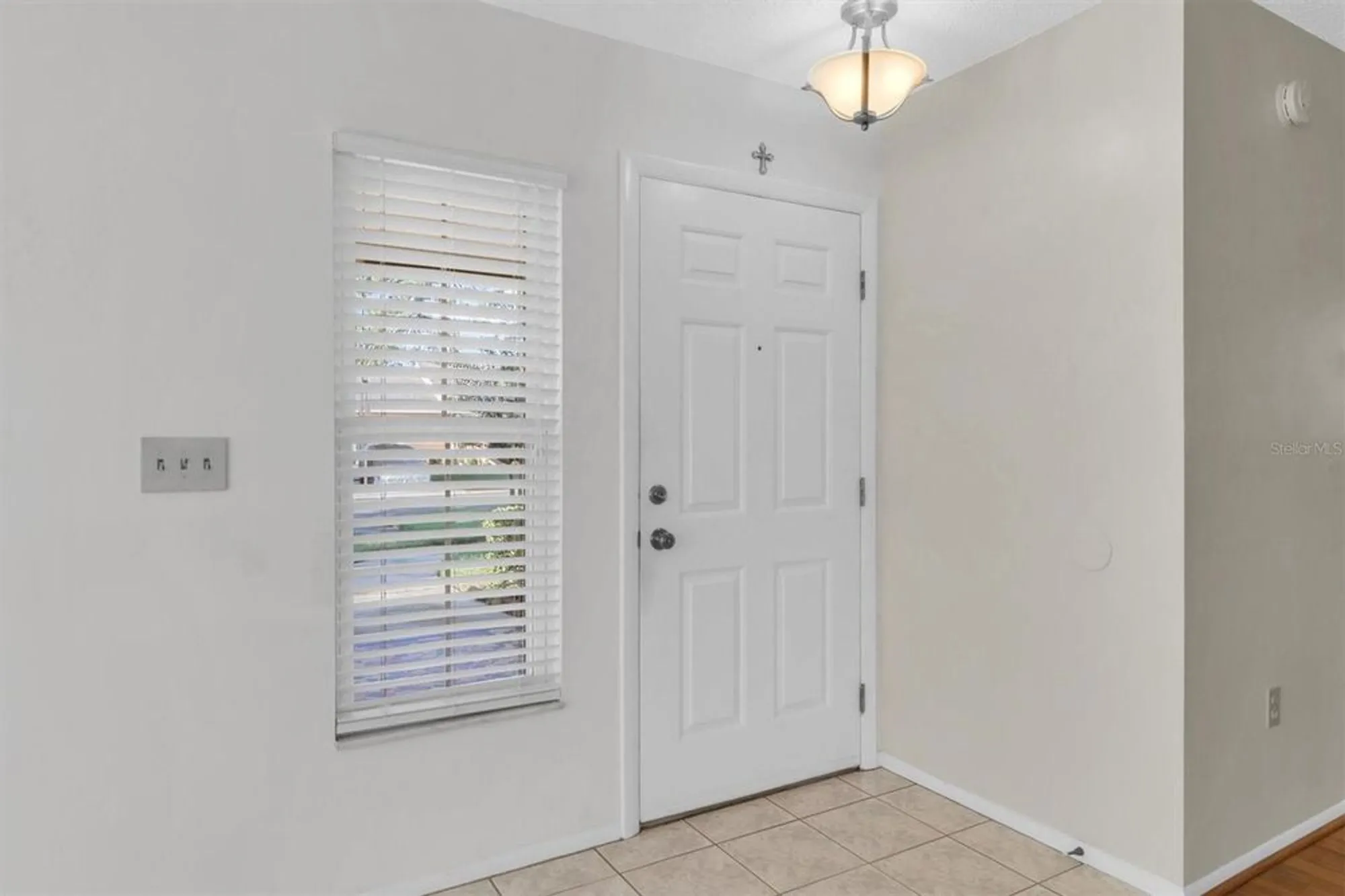 Property Slideshow image 4 of 64 | 4814 grist mill cir, New Port Richey, FL, 34655