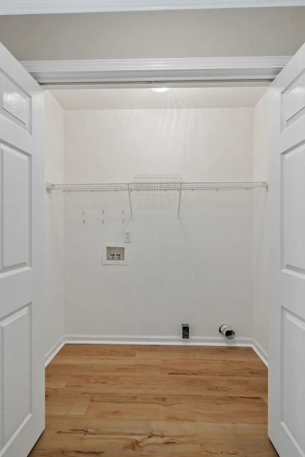 Property Slideshow image 19 of 28 | 702 forest glen cir, Murfreesboro, TN, 37128