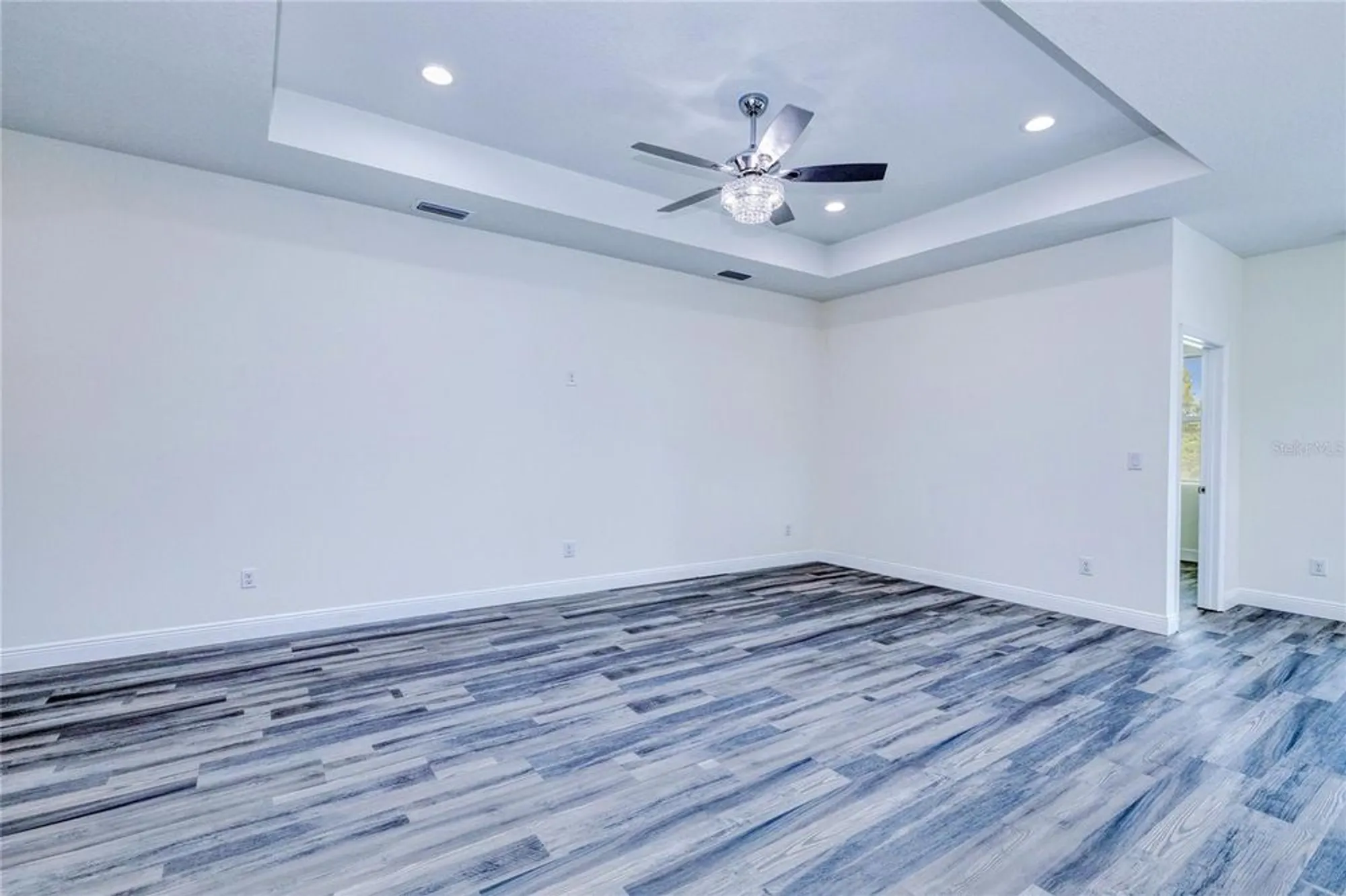 Property Slideshow image 15 of 48 | 4285 oak terrace cir, Port Charlotte, FL, 33953