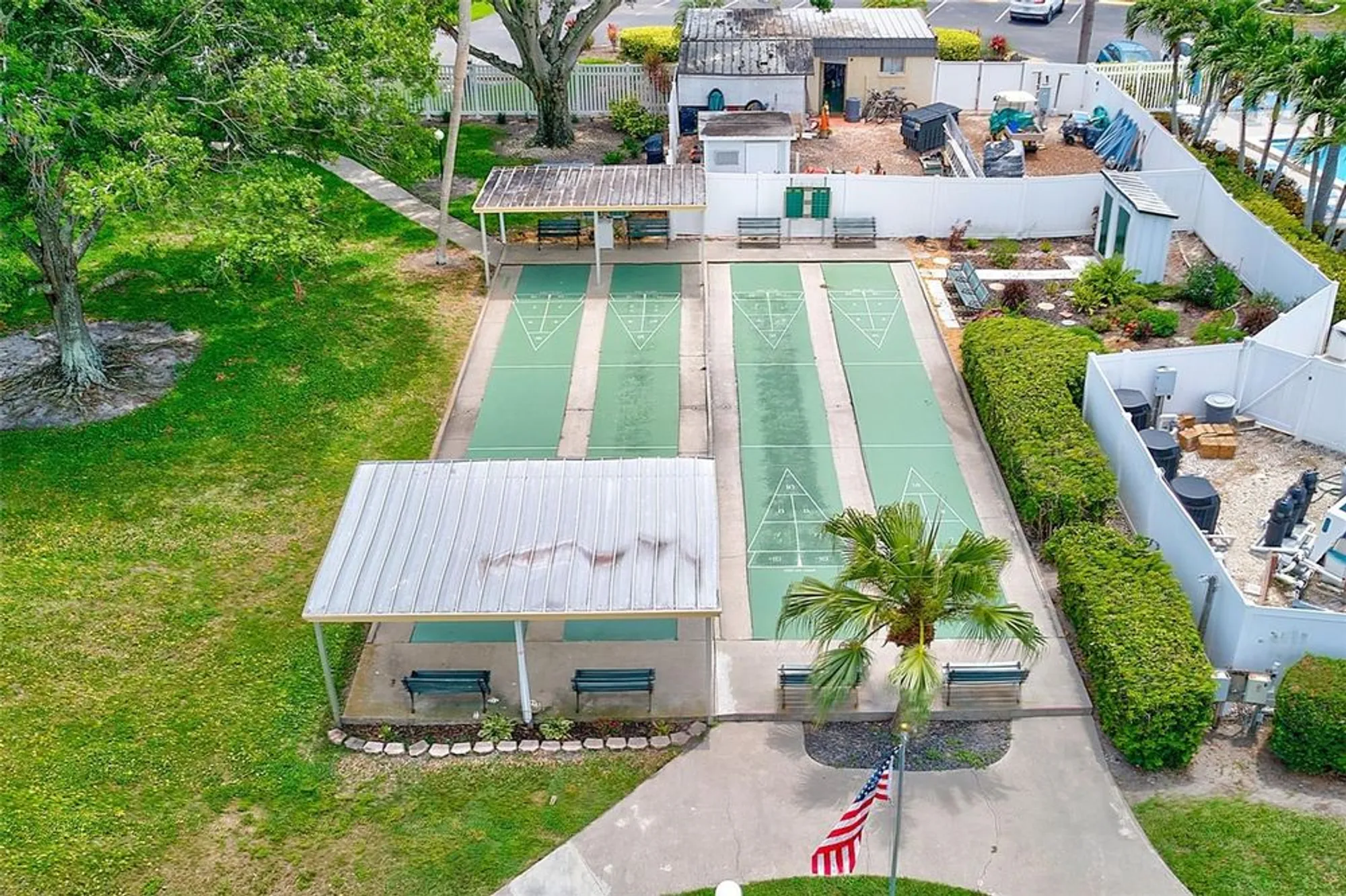 Property Slideshow image 27 of 35 | 14130 rosemary ln 4115, Largo, FL, 33774