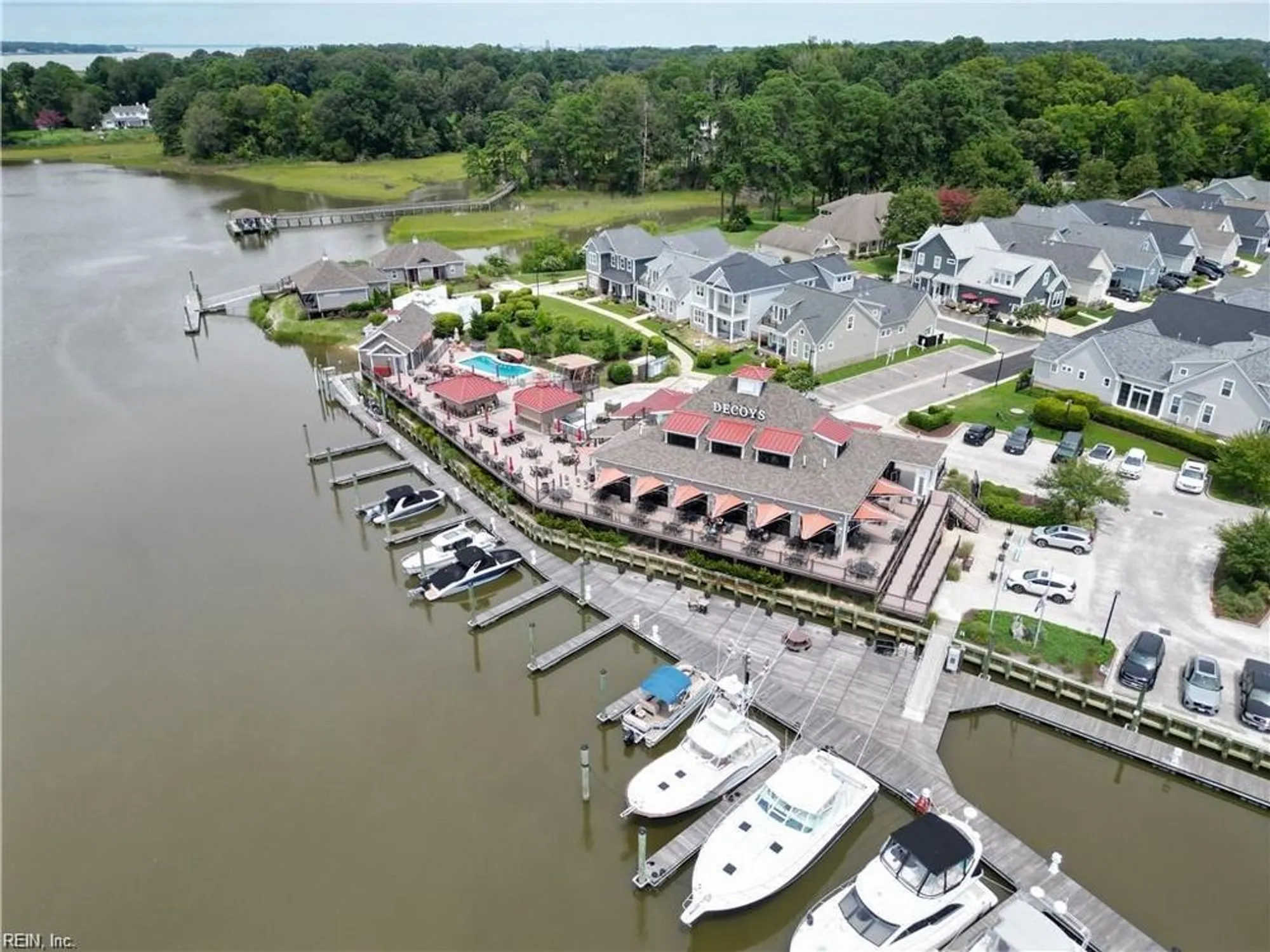 Property Slideshow image 16 of 19 | 100 creek ln, Suffolk, VA, 23435