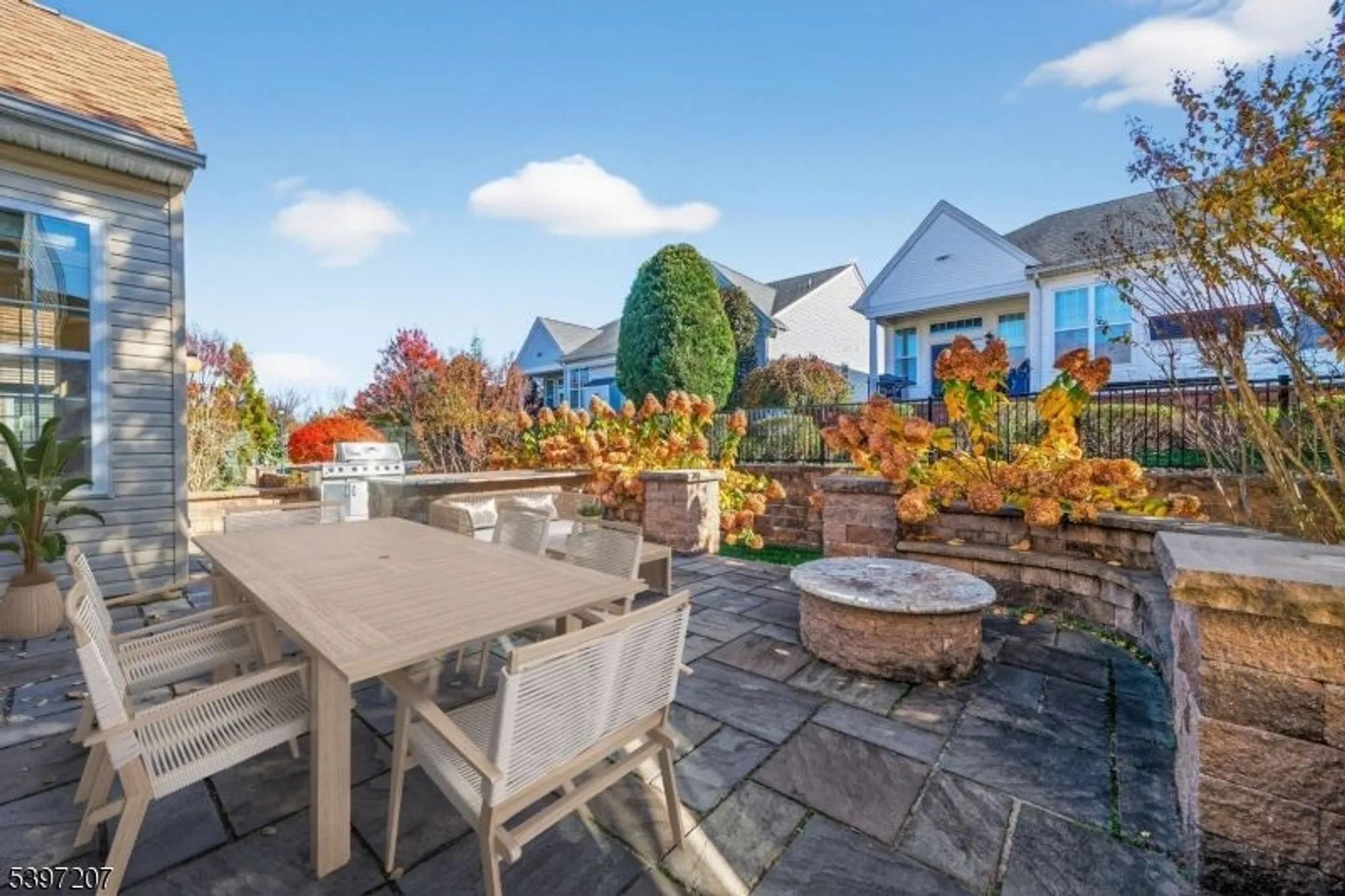 Property Slideshow image 31 of 44 | 24 fisher island ct, Monroe Twp, NJ, 08831