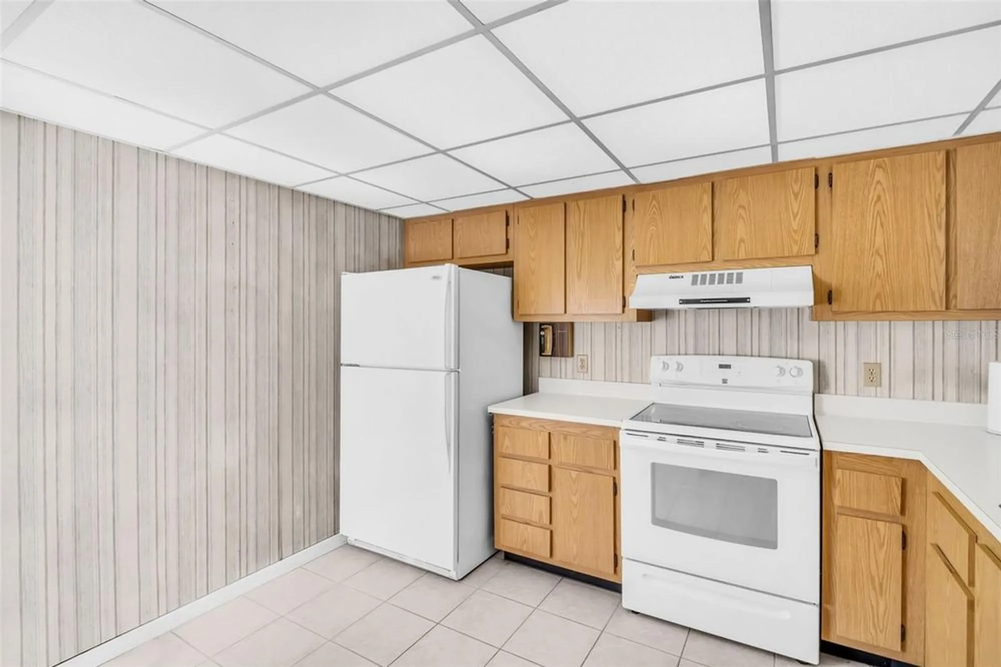 Property Slideshow image 8 of 37 | 11945 143rd st 7121, Largo, FL, 33774