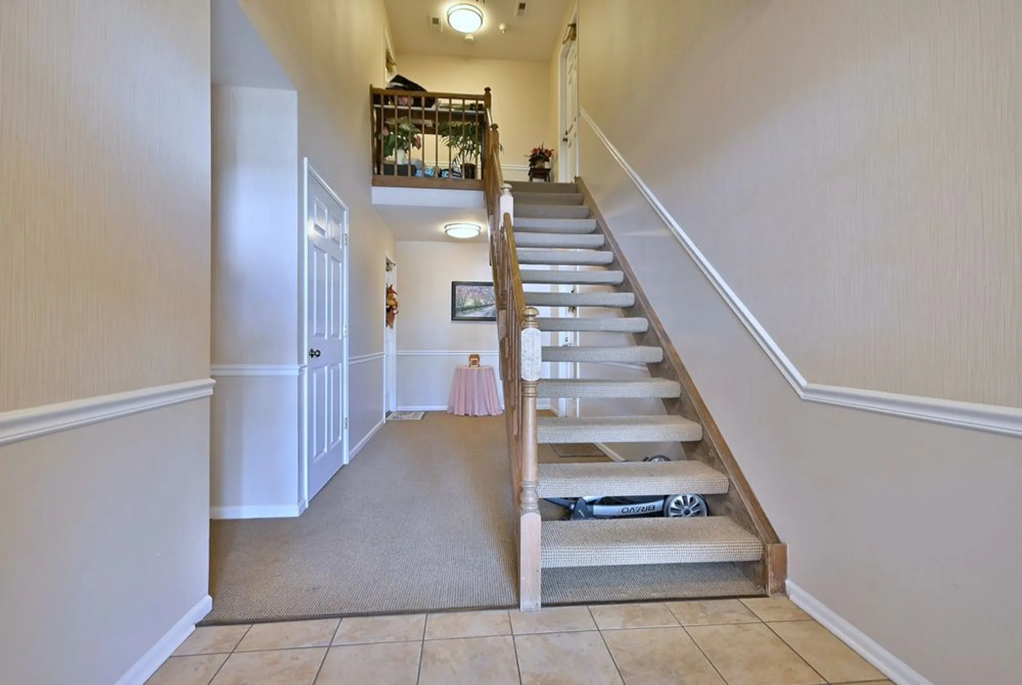 Property Slideshow image 3 of 27 | 509 aberdeen ln c, Prospect Heights, IL, 60070