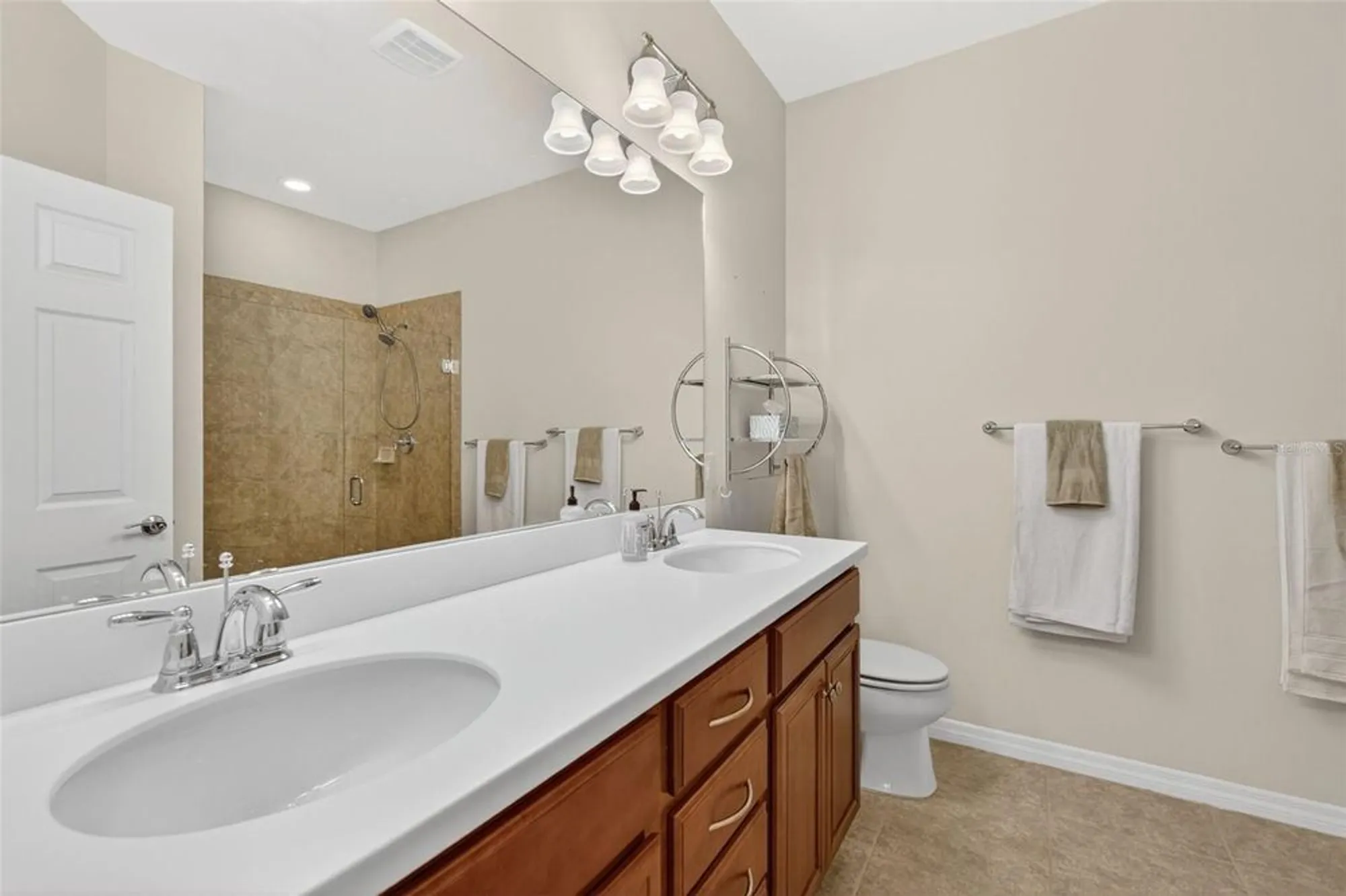 Property Slideshow image 18 of 56 | 2860 arugula dr, North Port, FL, 34289