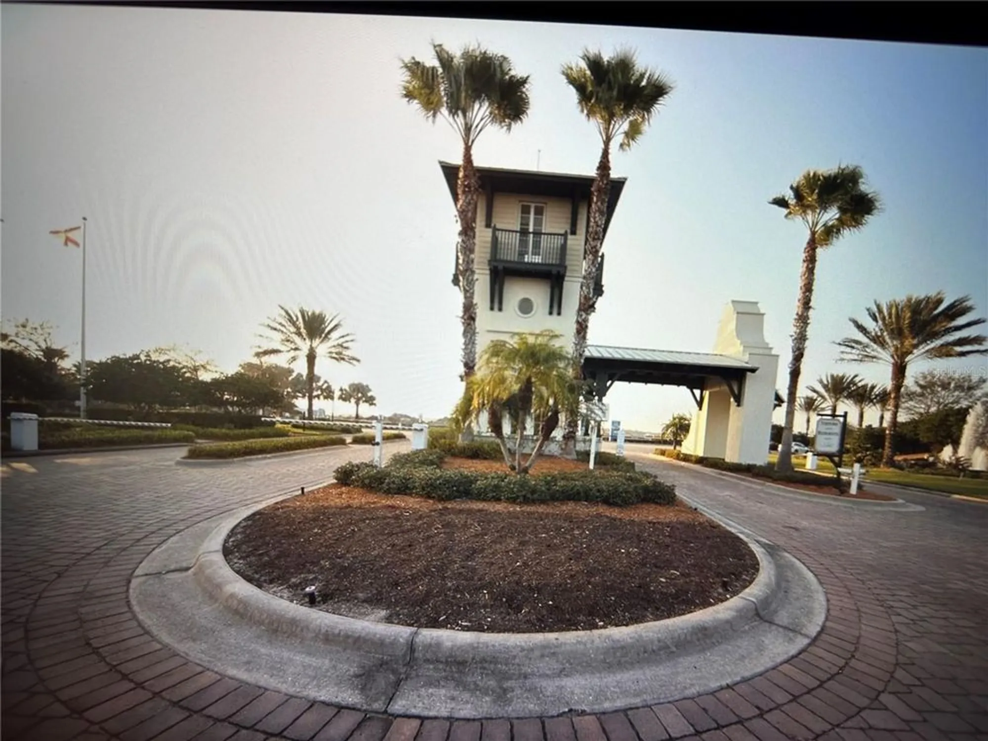 Property Slideshow image 15 of 78 | 1121 riverscape st, Bradenton, FL, 34208