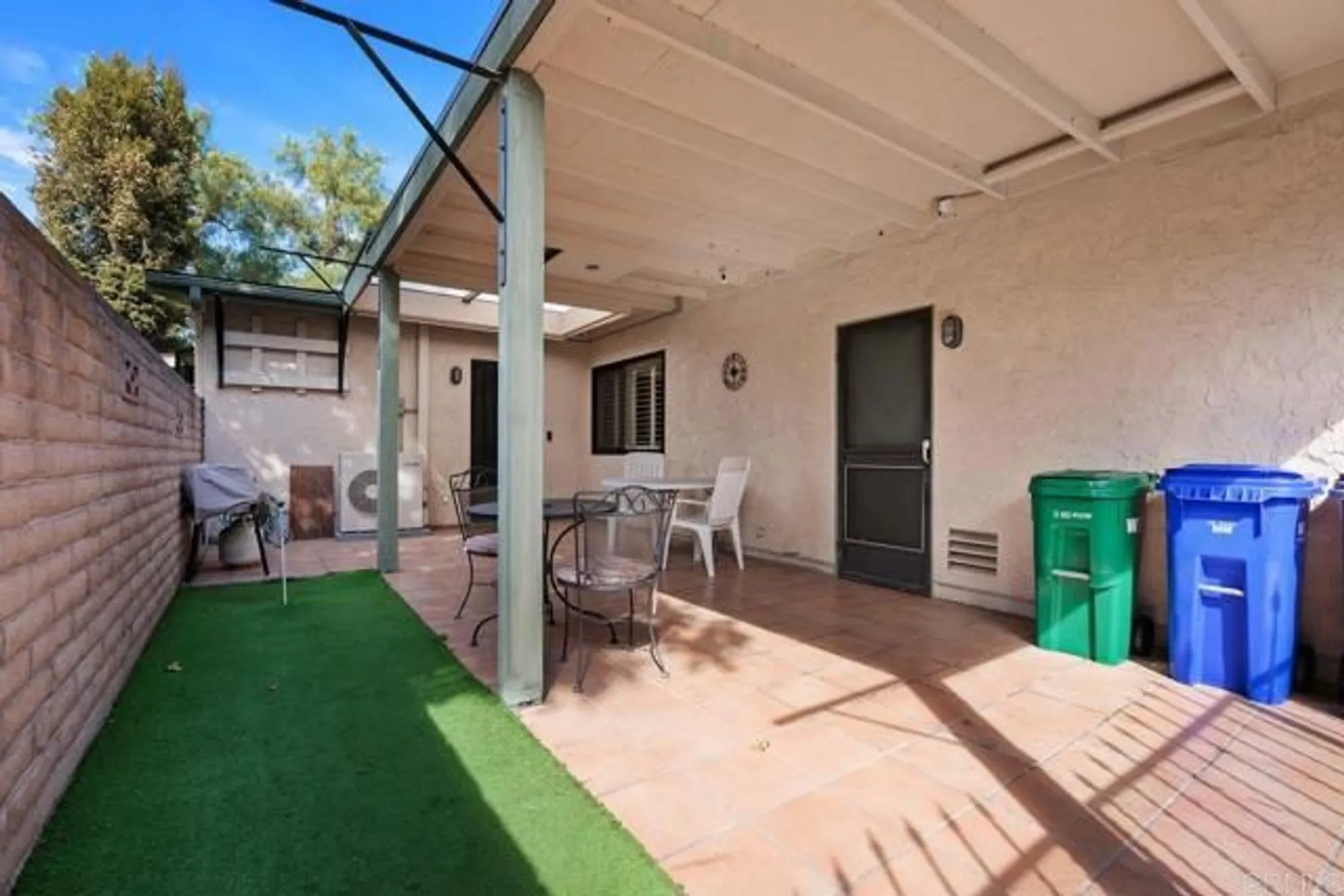 Property Slideshow image 16 of 25 | 4408 shearwater way, Oceanside, CA, 92057