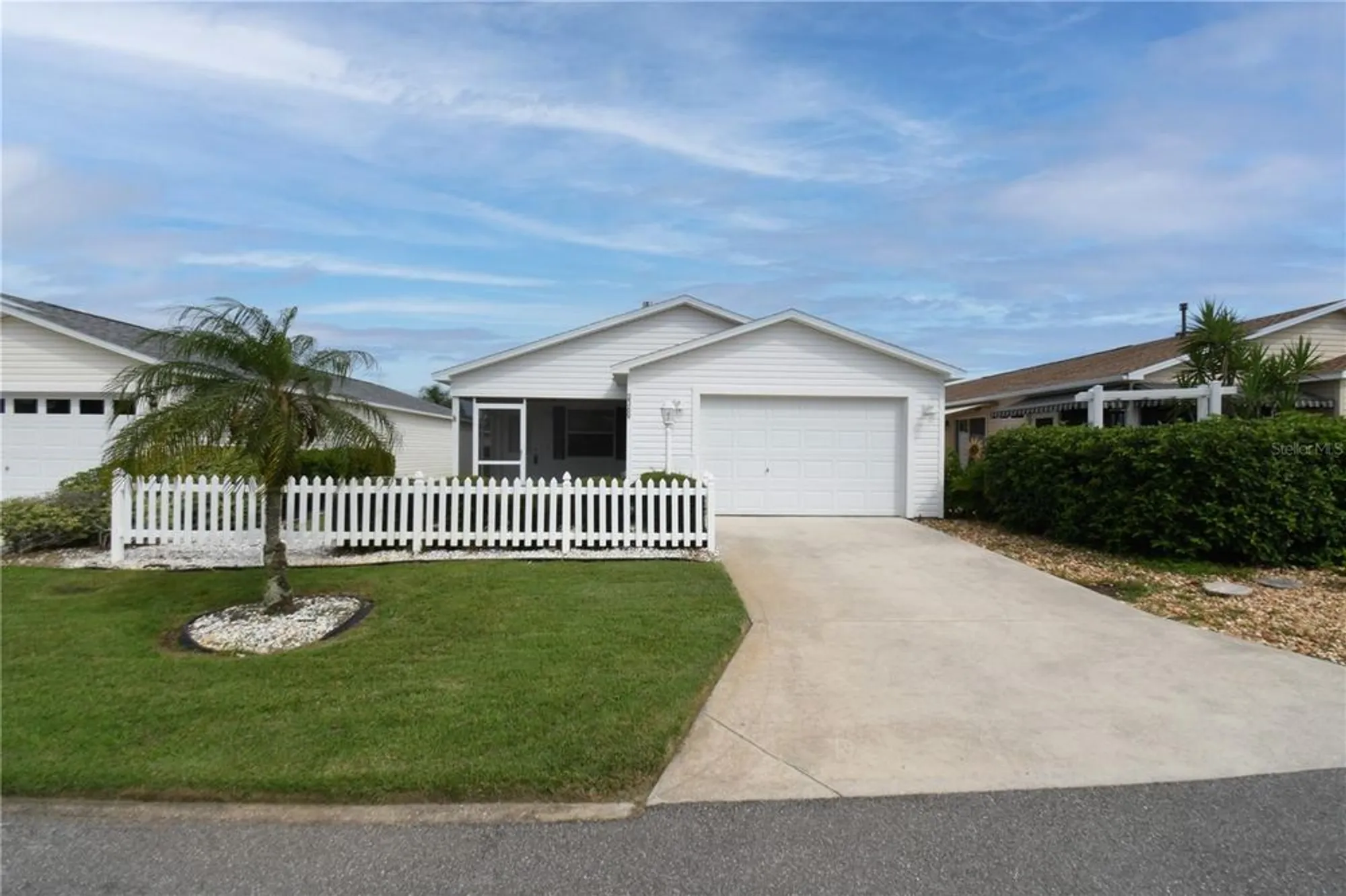 Property Slideshow image 16 of 19 | 2369 travis pl, The Villages, FL, 32162