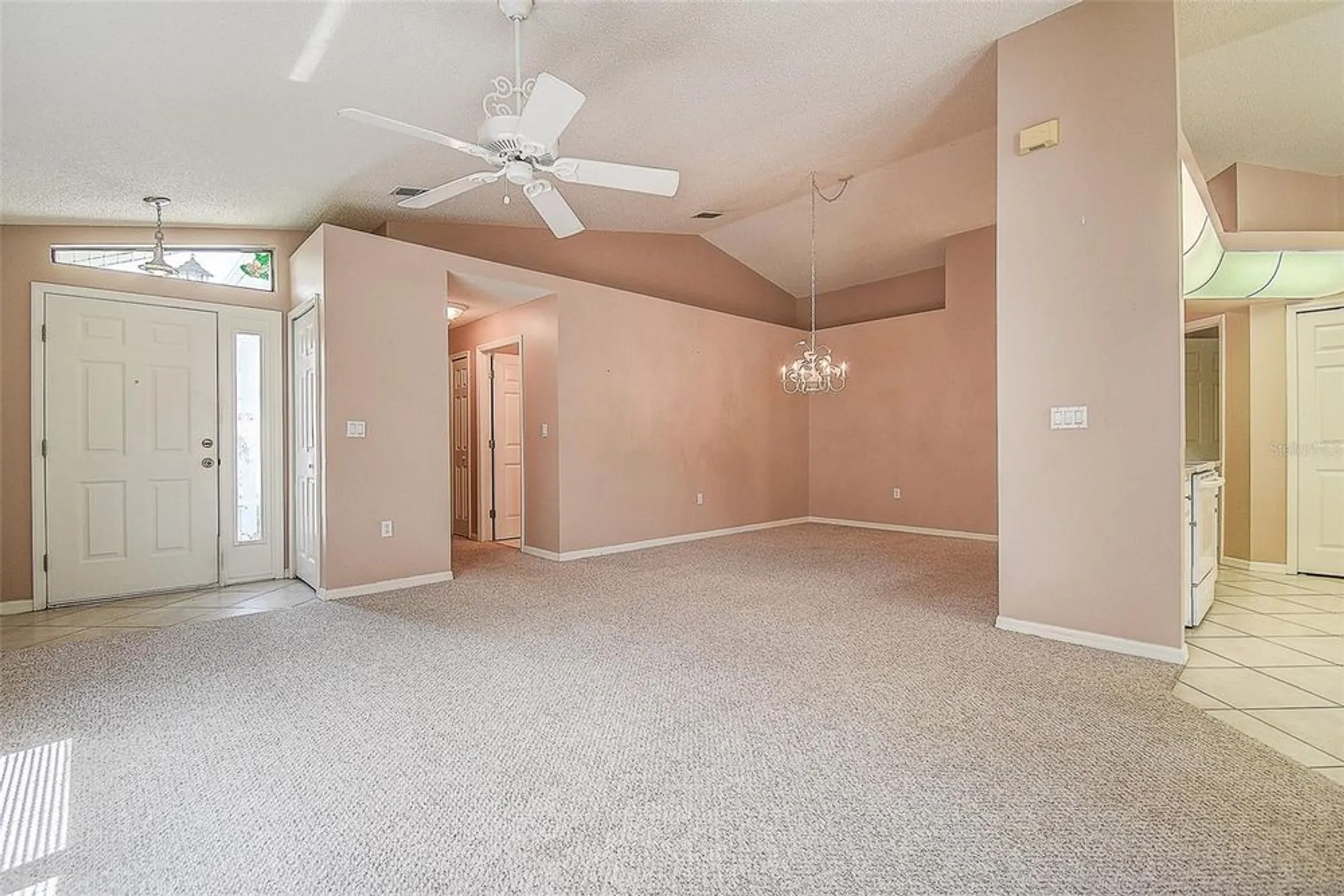 Property Slideshow image 4 of 31 | 11121 cherrywood ct, Spring Hill, FL, 34609