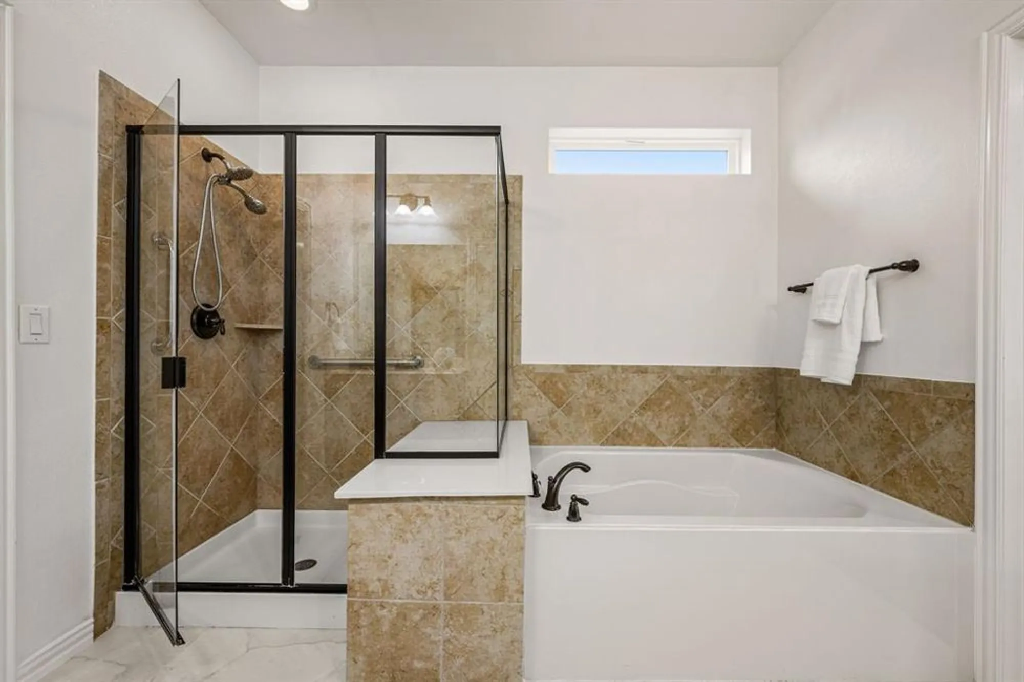 Property Slideshow image 21 of 40 | 7315 trull brook ln, Frisco, TX, 75036