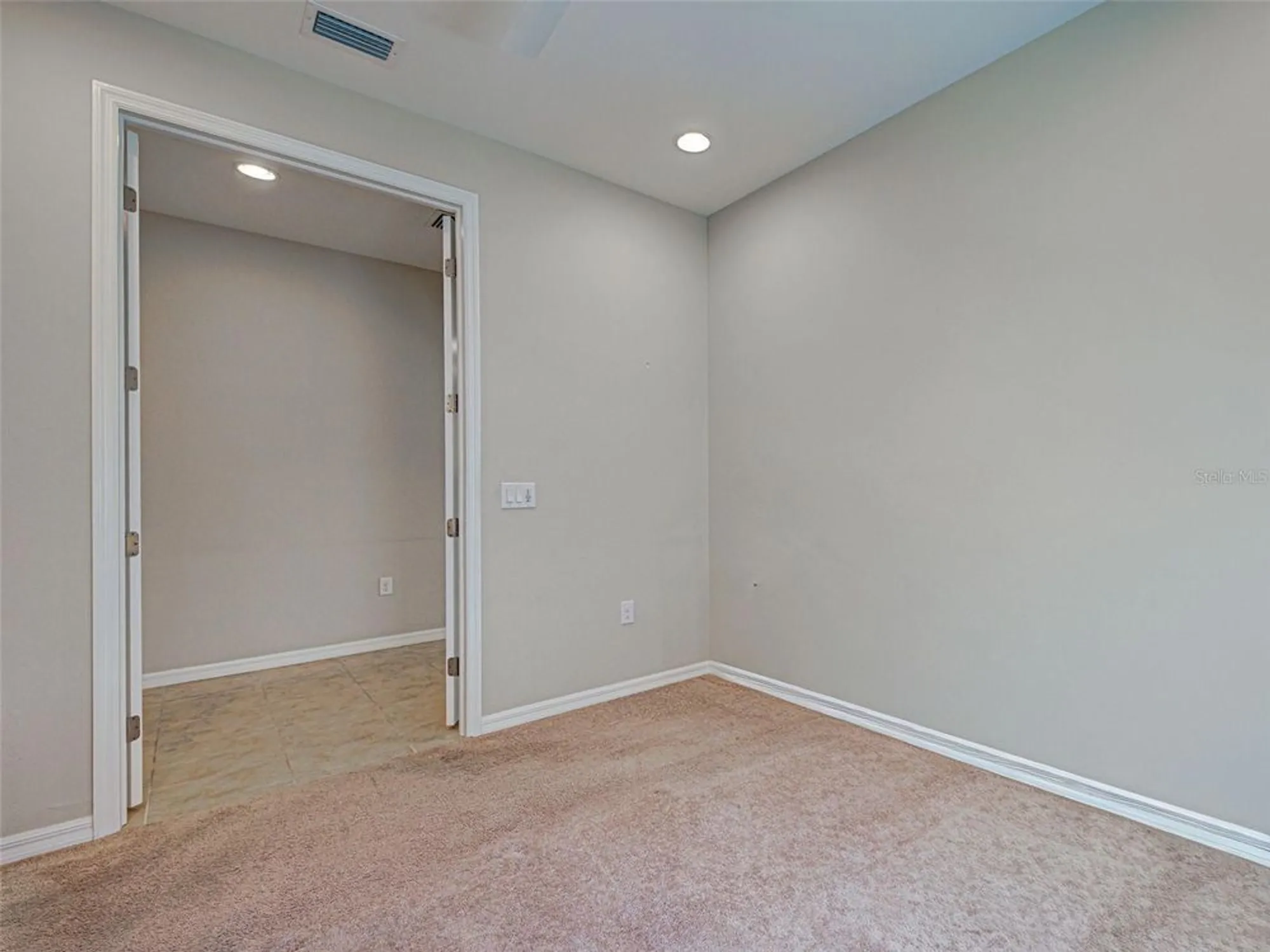 Property Slideshow image 14 of 100 | 13900 miranese st, Venice, FL, 34293