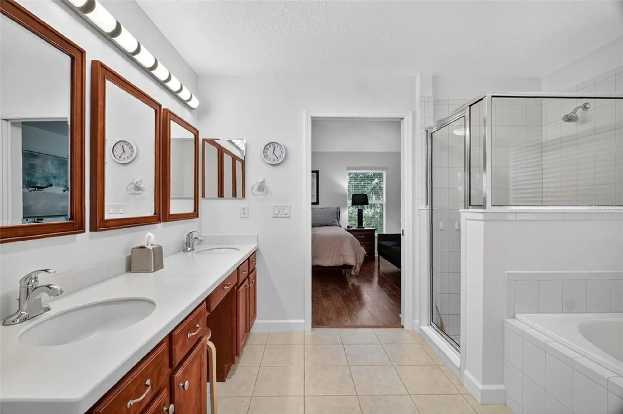 Property Slideshow image 23 of 63 | 8252 bridgeport bay cir, Mount Dora, FL, 32757