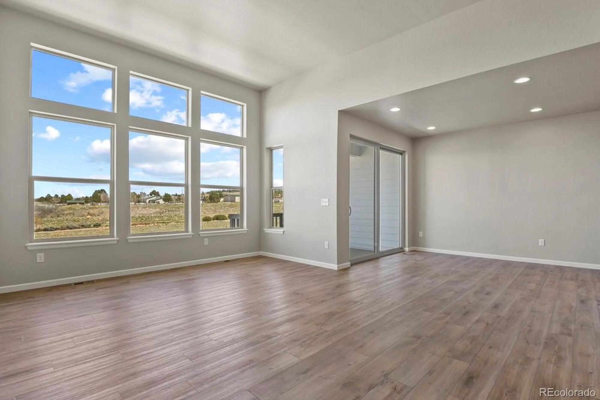 Property Slideshow image 12 of 25 | 6697 zebra grass ln, Parker, CO, 80138