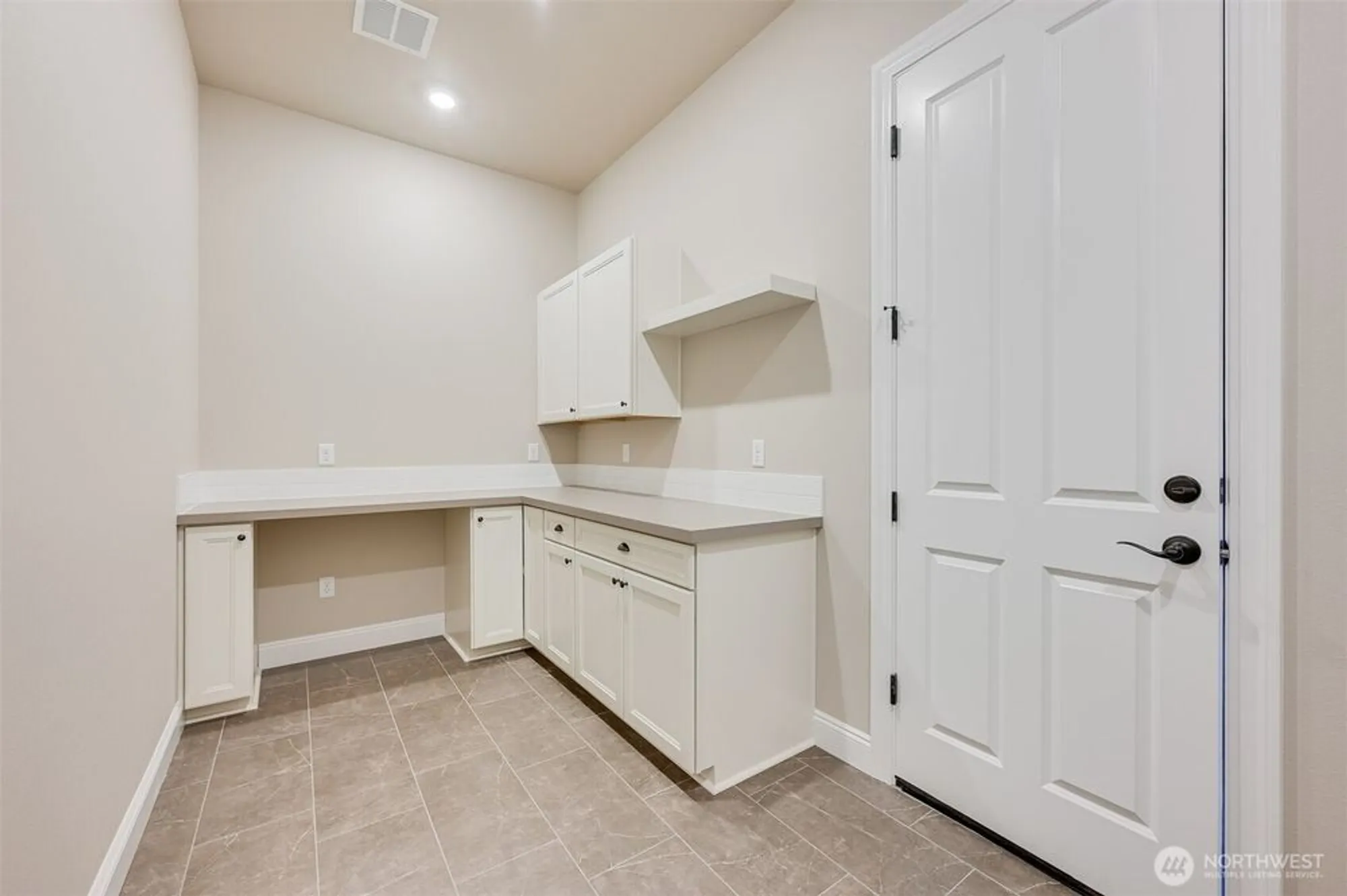 Property Slideshow image 21 of 33 | 20562 150th st e unit e, Bonney Lake, WA, 98391