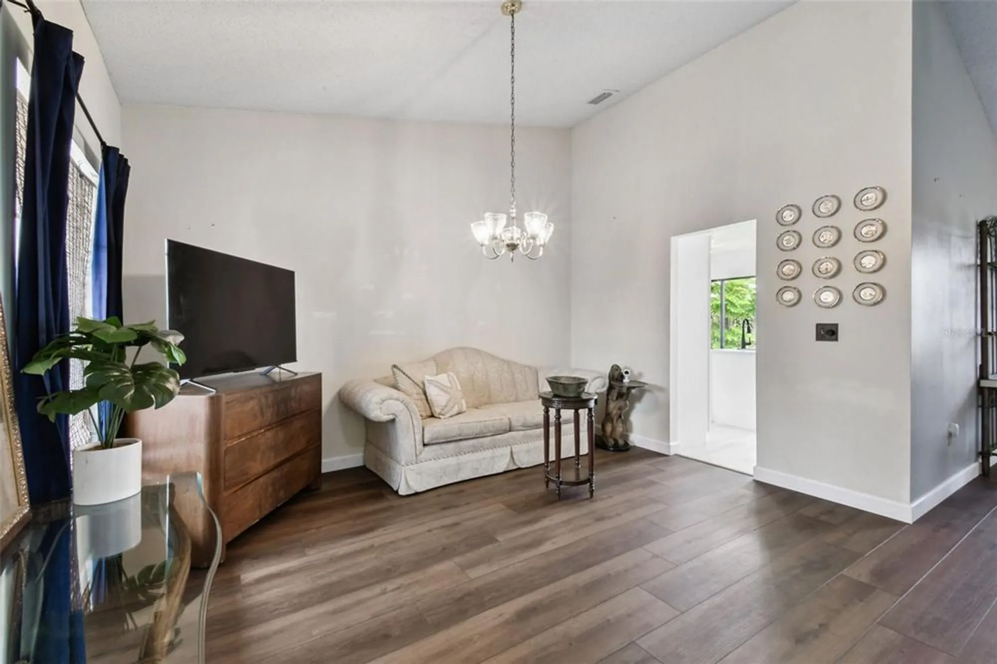 Property Slideshow image 7 of 82 | 1608 comfy ct, Sun City Center, FL, 33573