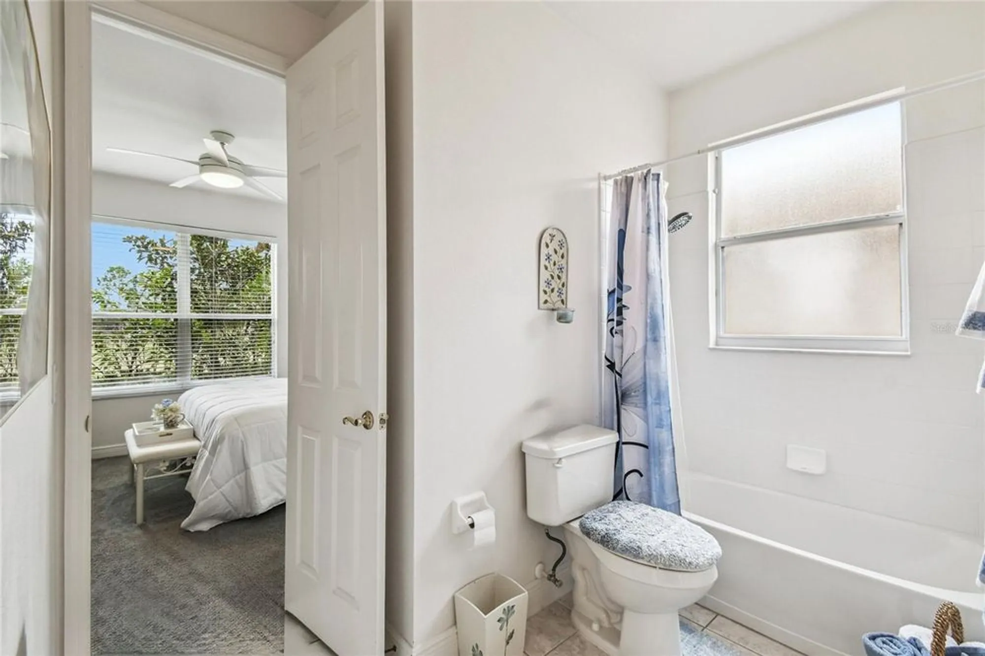 Property Slideshow image 38 of 65 | 684 volterra blvd, Poinciana, FL, 34759