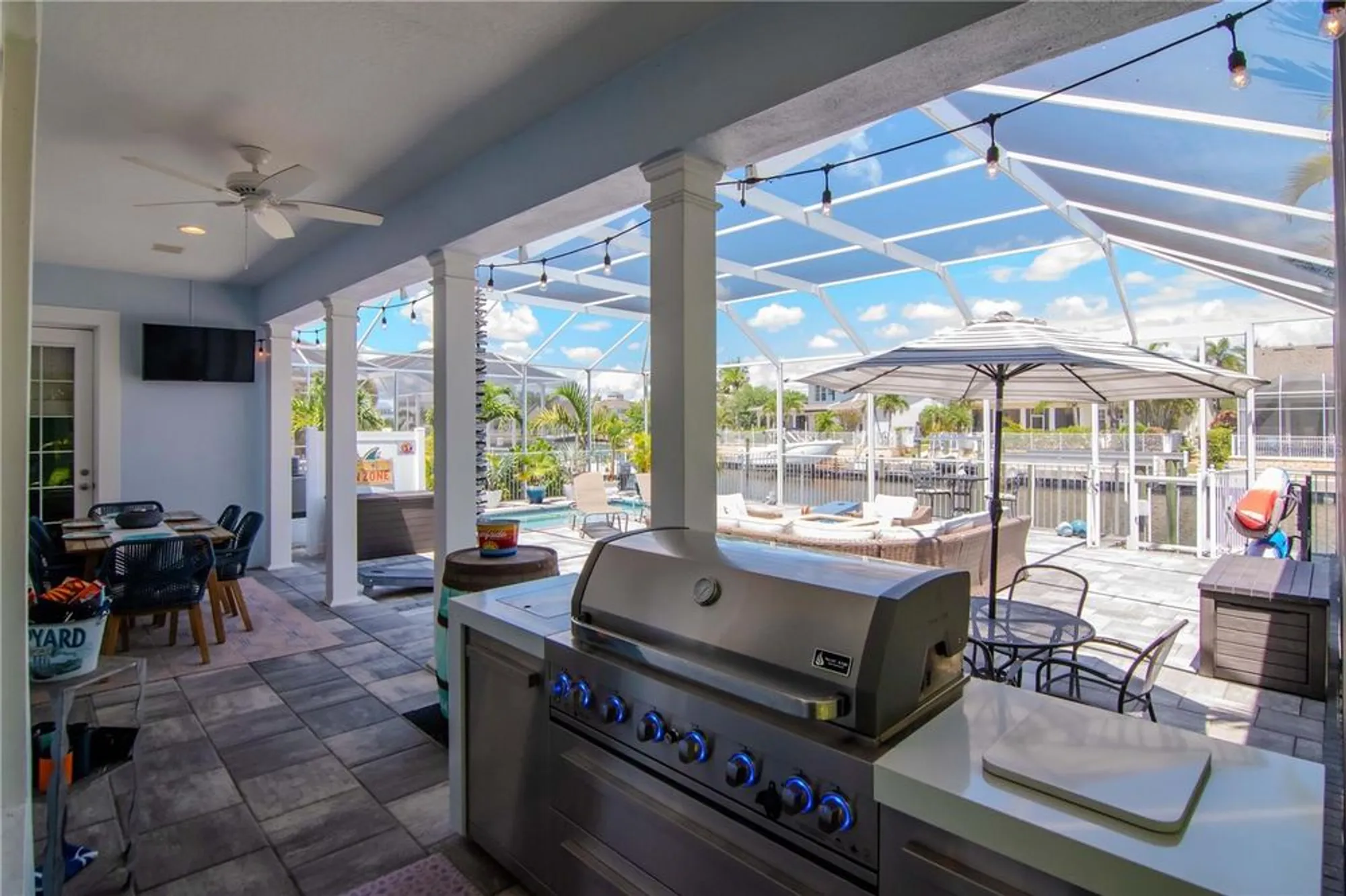 Property Slideshow image 27 of 43 | 5721 sea turtle pl, Apollo Beach, FL, 33572