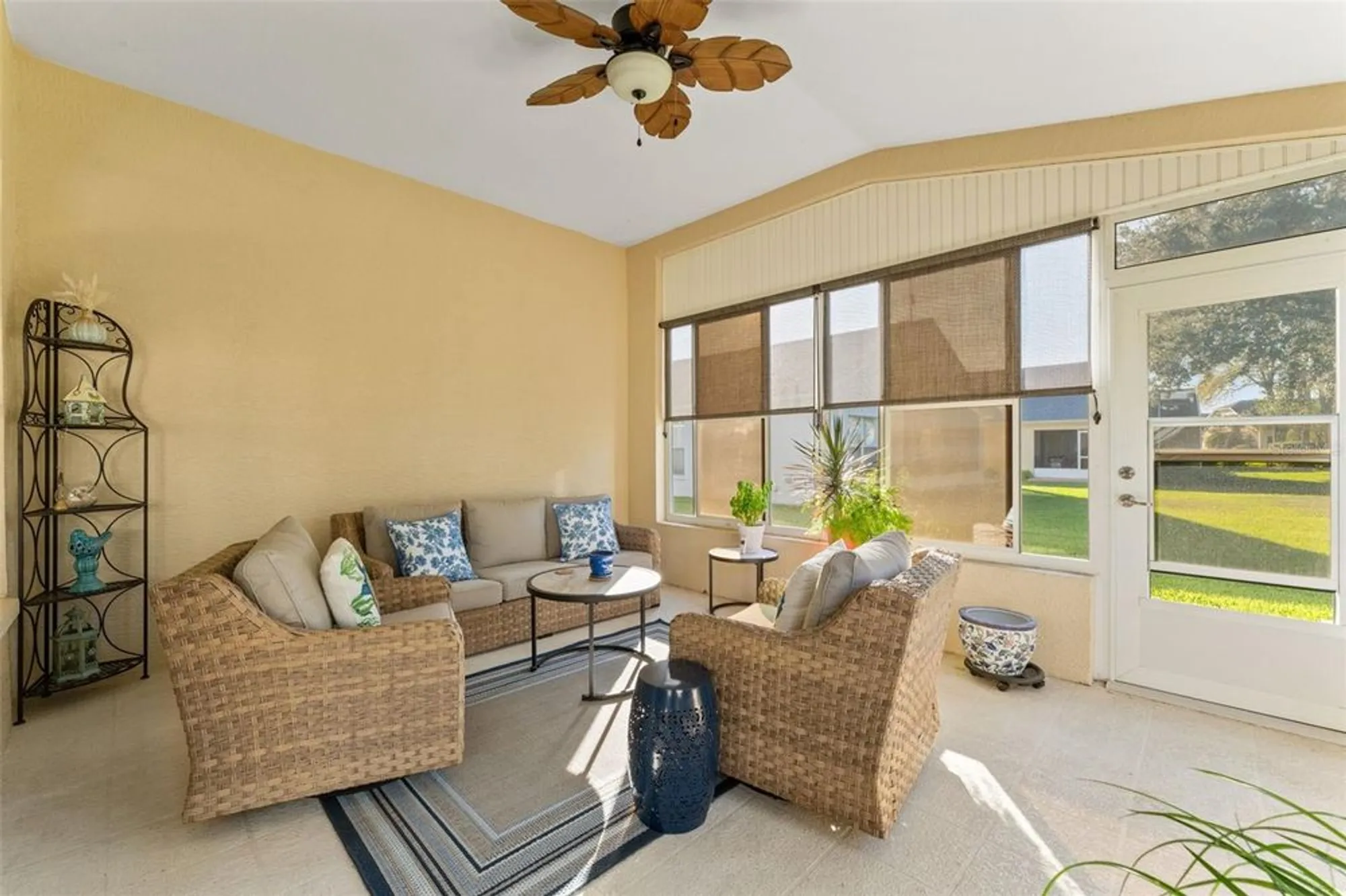 Property Slideshow image 26 of 39 | 18041 webster grove dr, Hudson, FL, 34667