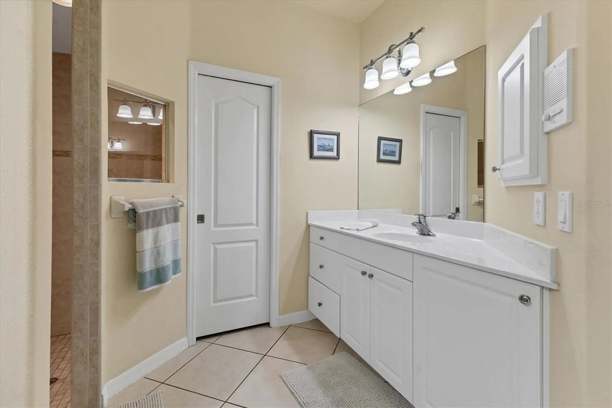 Property Slideshow image 25 of 36 | 5733 white jasmine way, North Port, FL, 34287