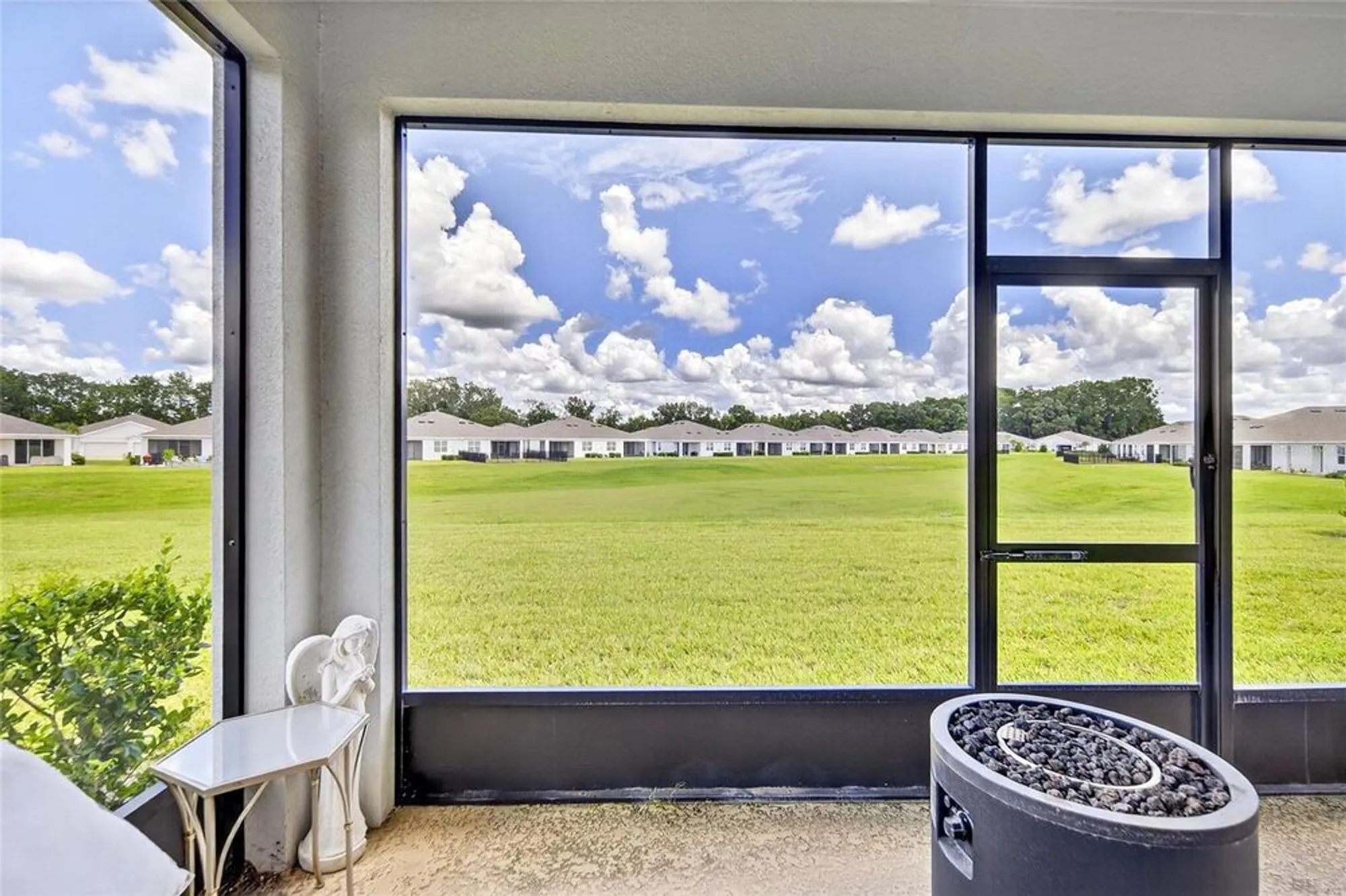 Property Slideshow image 6 of 28 | 5365 nw 46th lane rd, Ocala, FL, 34482