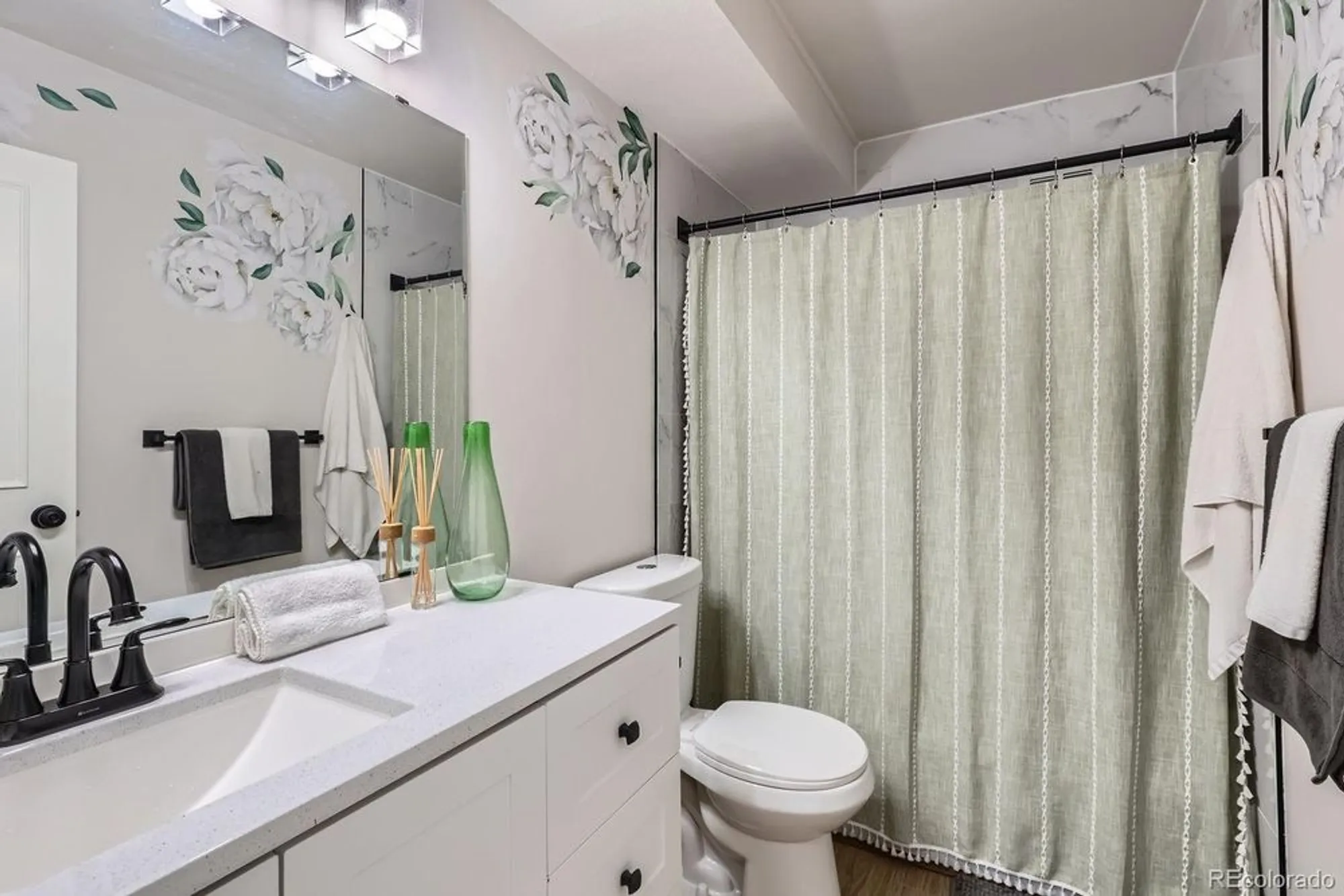 Property Slideshow image 5 of 11 | 495 s dayton st apt 1c, Denver, CO, 80247