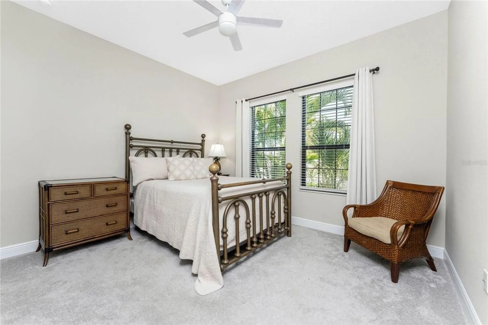 Property Slideshow image 34 of 71 | 26798 weiskopf dr, Englewood, FL, 34223